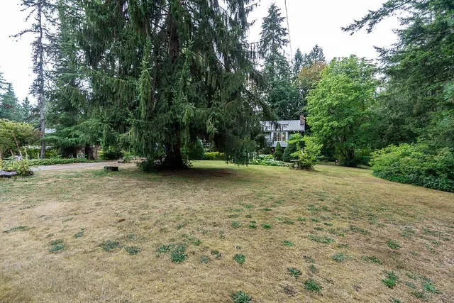 20088 FERNRIDGE CRESCENT, Langley 2