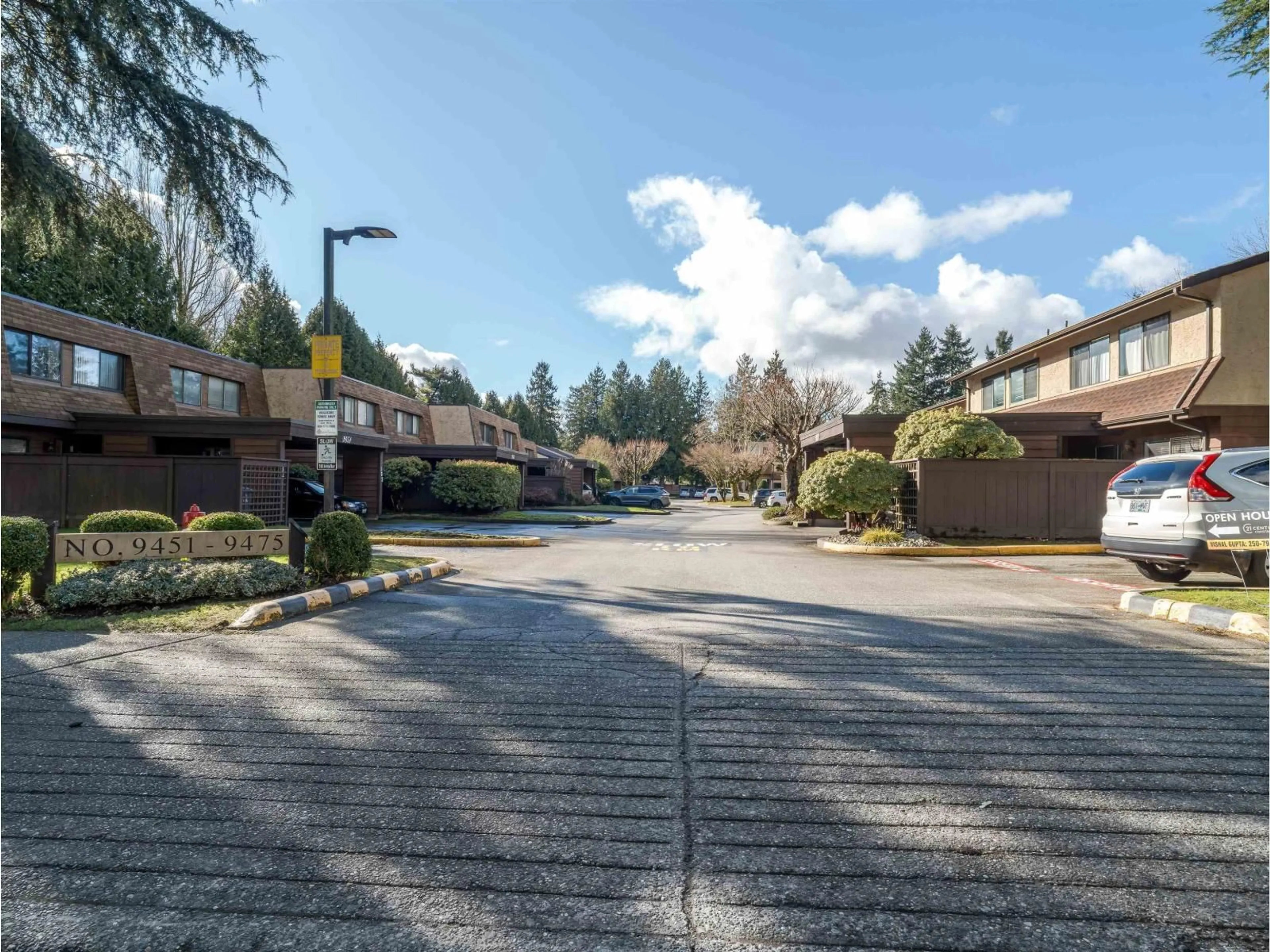 Unknown for 135 - 9463 PRINCE CHARLES BOULEVARD, Surrey British Columbia V3V7G1