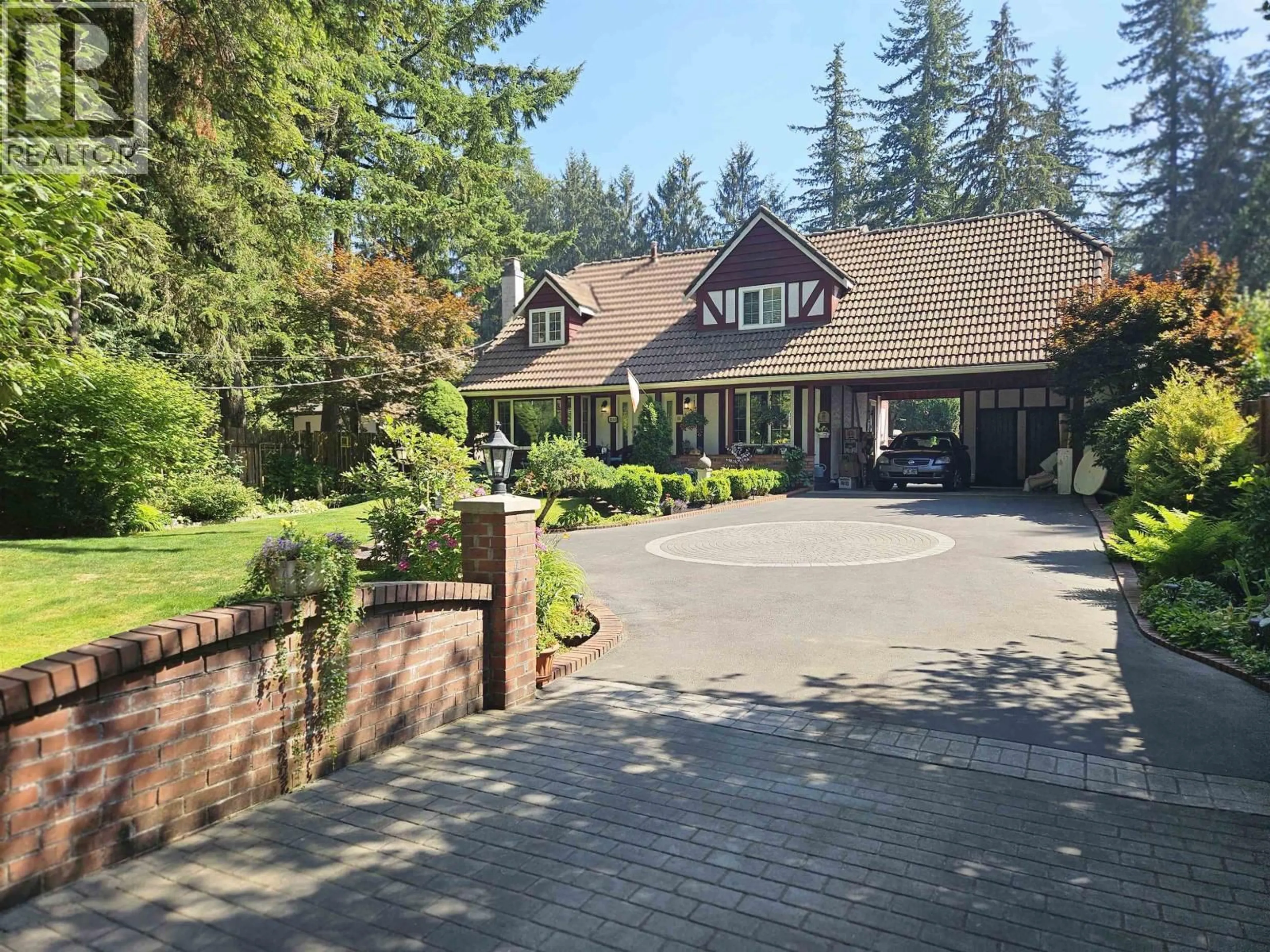 A pic from outside/outdoor area/front of a property/back of a property/a pic from drone, street for 23242 130 AVENUE, Maple Ridge British Columbia V2X4S6