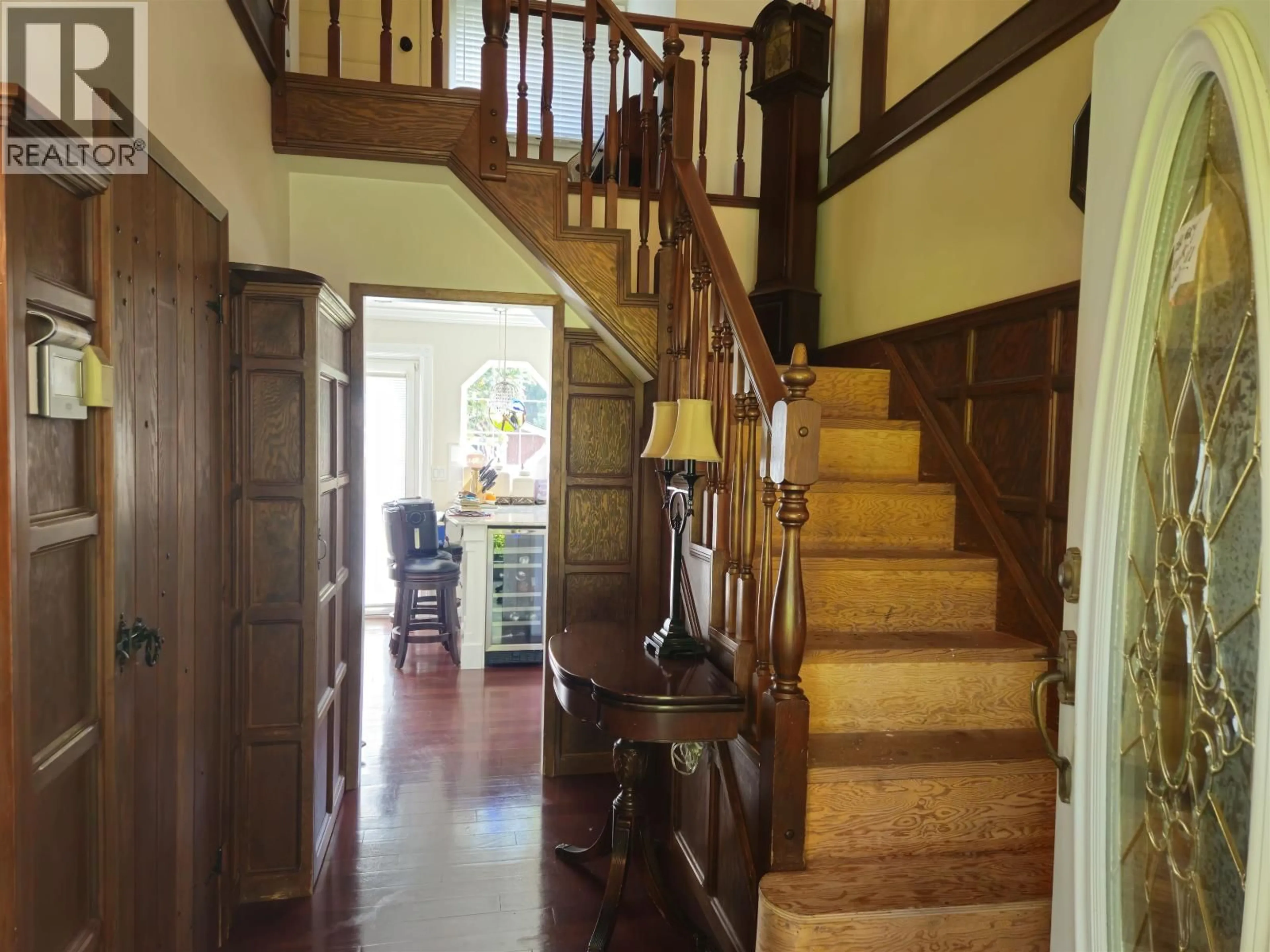 Indoor foyer for 23242 130 AVENUE, Maple Ridge British Columbia V2X4S6