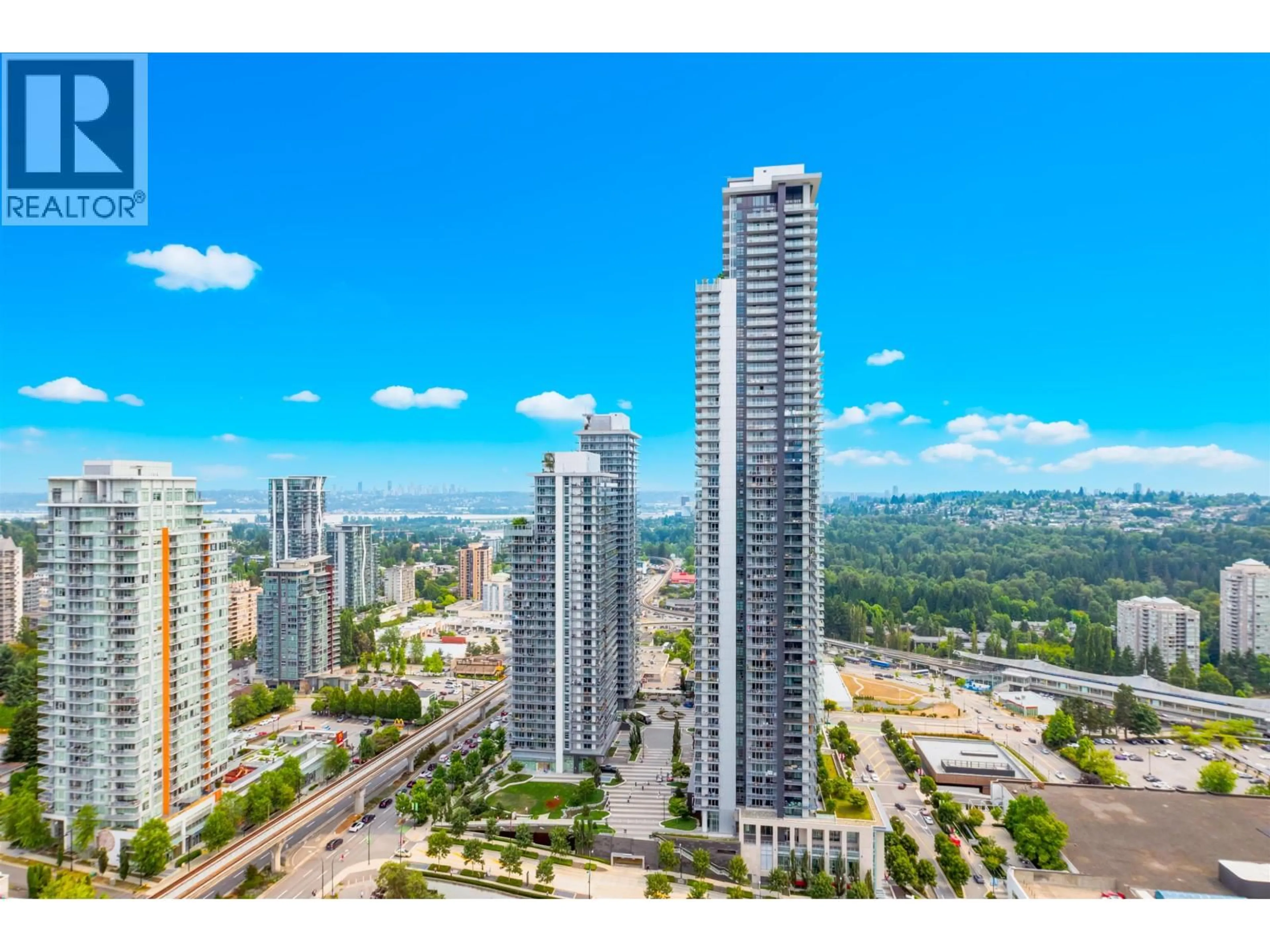 A pic from outside/outdoor area/front of a property/back of a property/a pic from drone, city buildings view from balcony for 1604 - 3833 EVERGREEN PLACE, Burnaby British Columbia V3J0M2