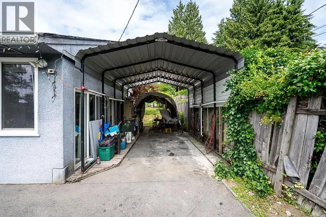 711 ALDERSON AVENUE, Coquitlam 5