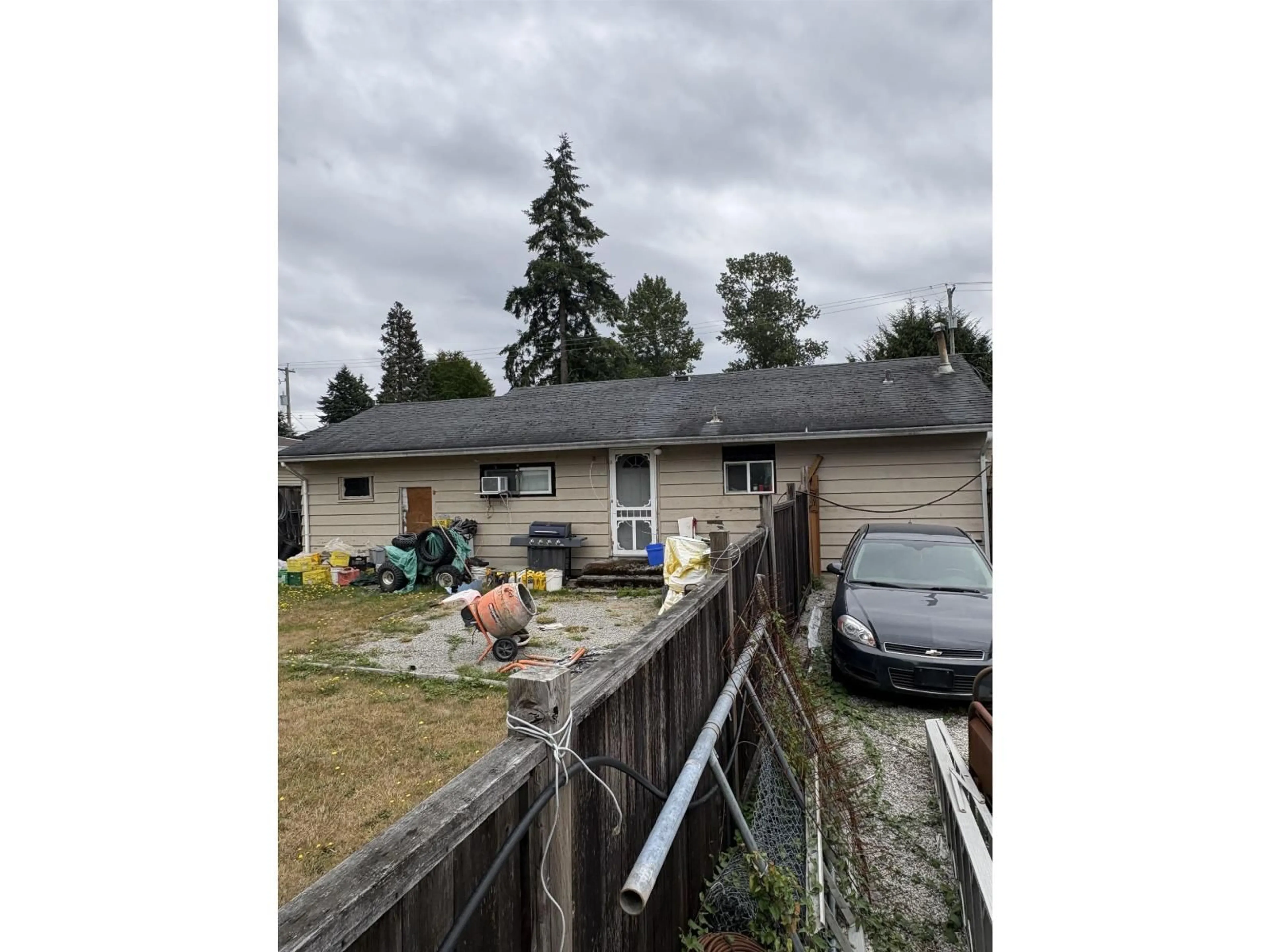 A pic from outside/outdoor area/front of a property/back of a property/a pic from drone, unknown for 7707 118 STREET, Delta British Columbia V4C6G9