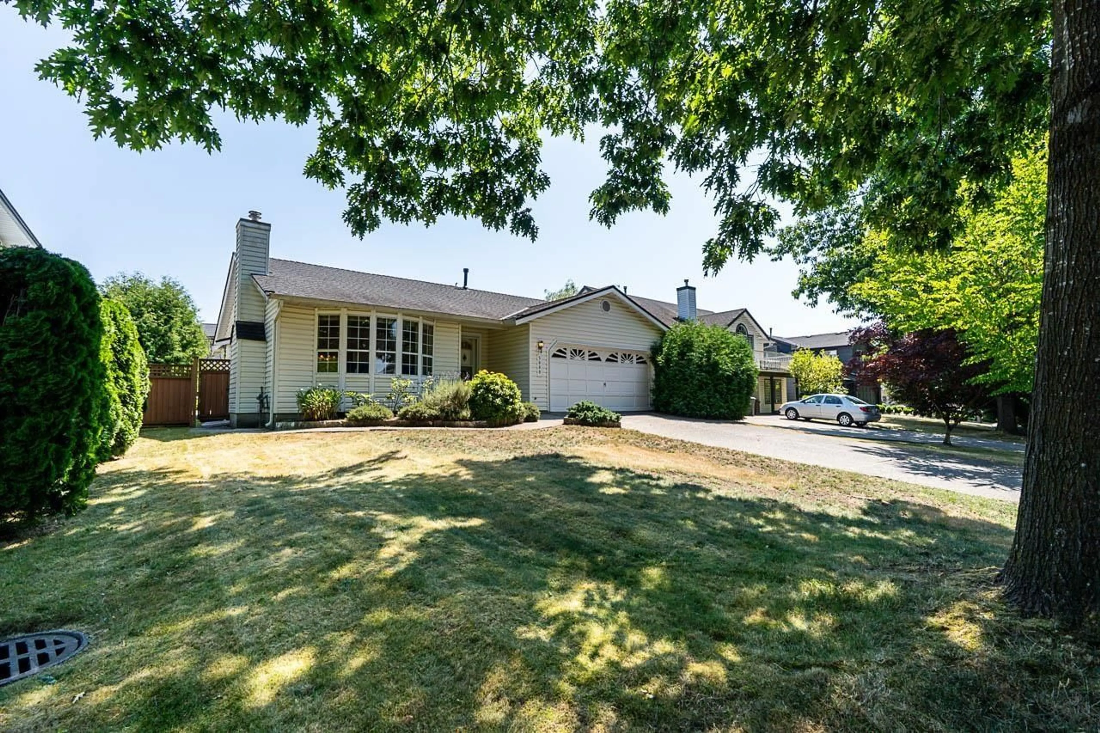 A pic from outside/outdoor area/front of a property/back of a property/a pic from drone, street for 5880 169 STREET, Surrey British Columbia V3S6Z9