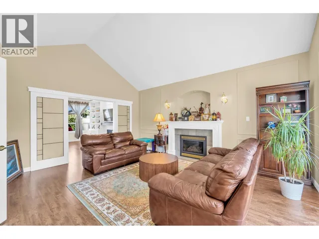 6231 DUNSMUIR CRESCENT, Richmond 4