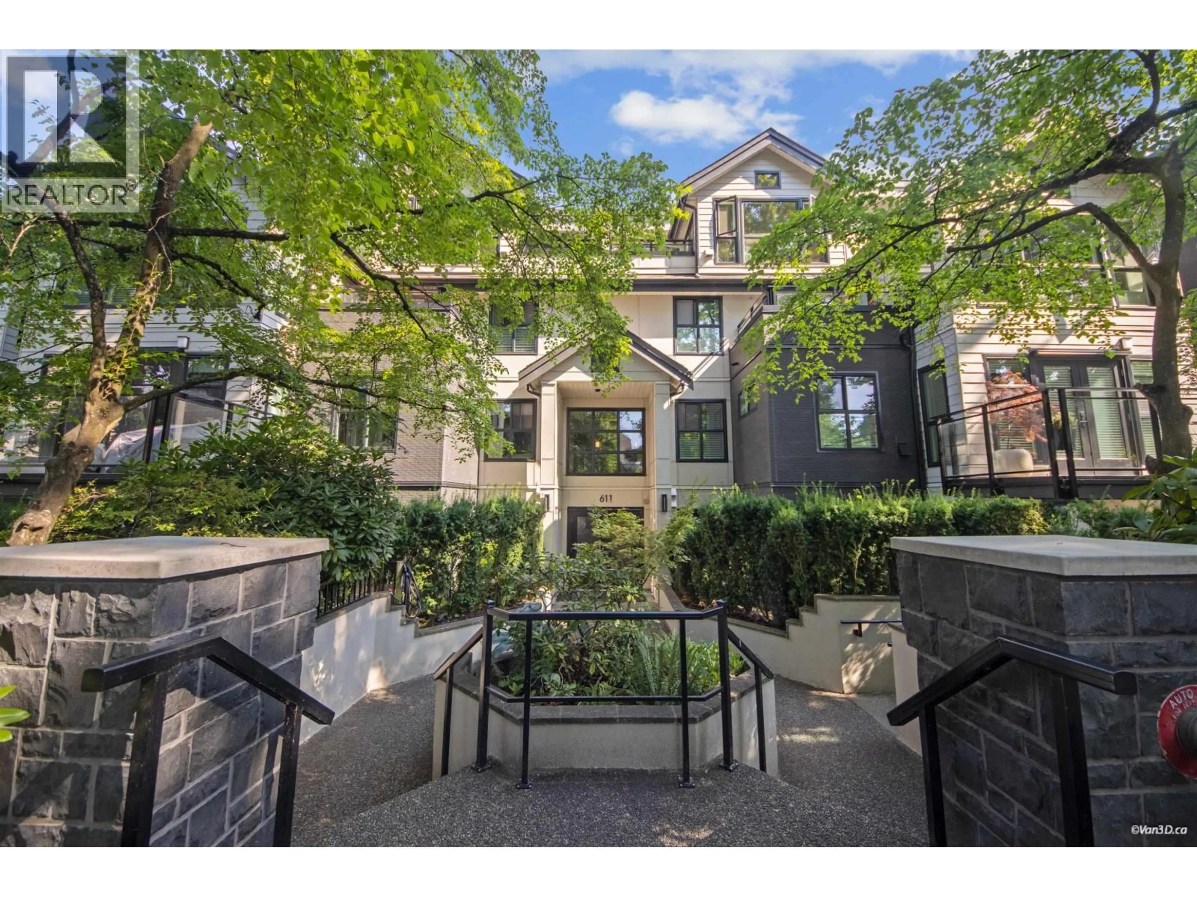 Patio, street for 107 - 611 13TH AVENUE, Vancouver British Columbia V5Z1N8