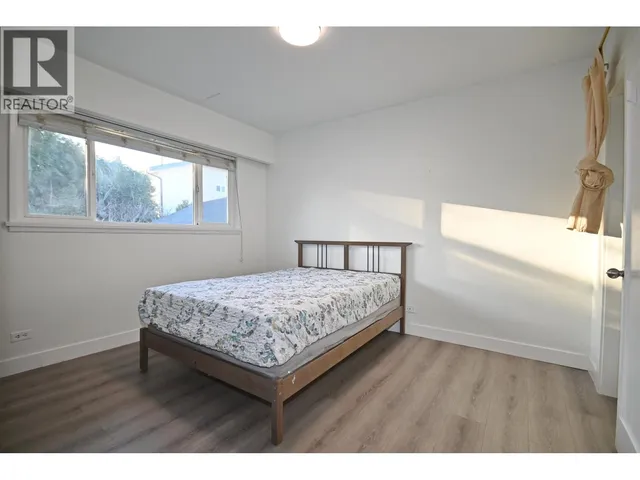 7531 GILBERT ROAD, Richmond 5