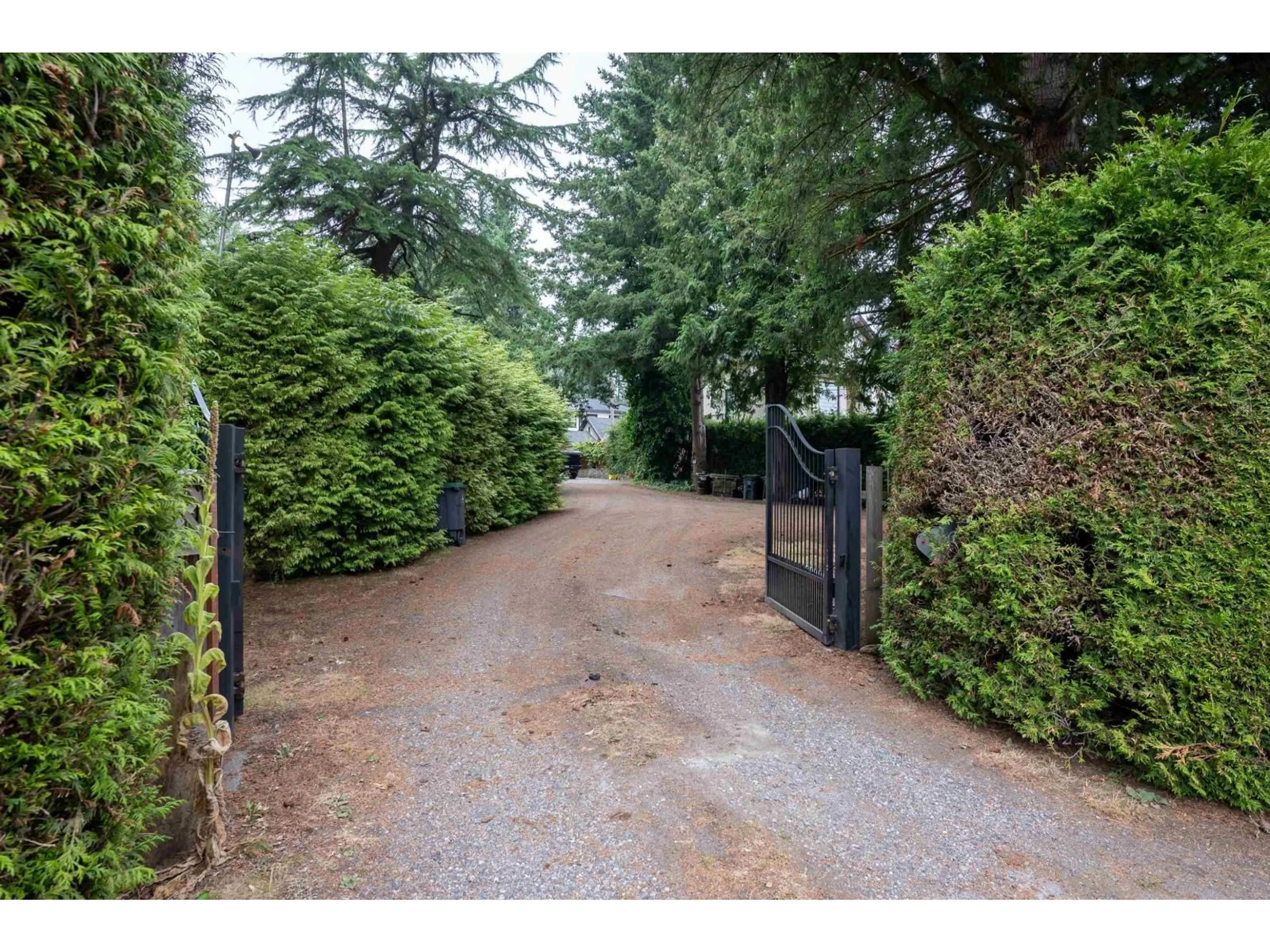 Unknown for 12921 56 AVENUE, Surrey British Columbia V3W2P4