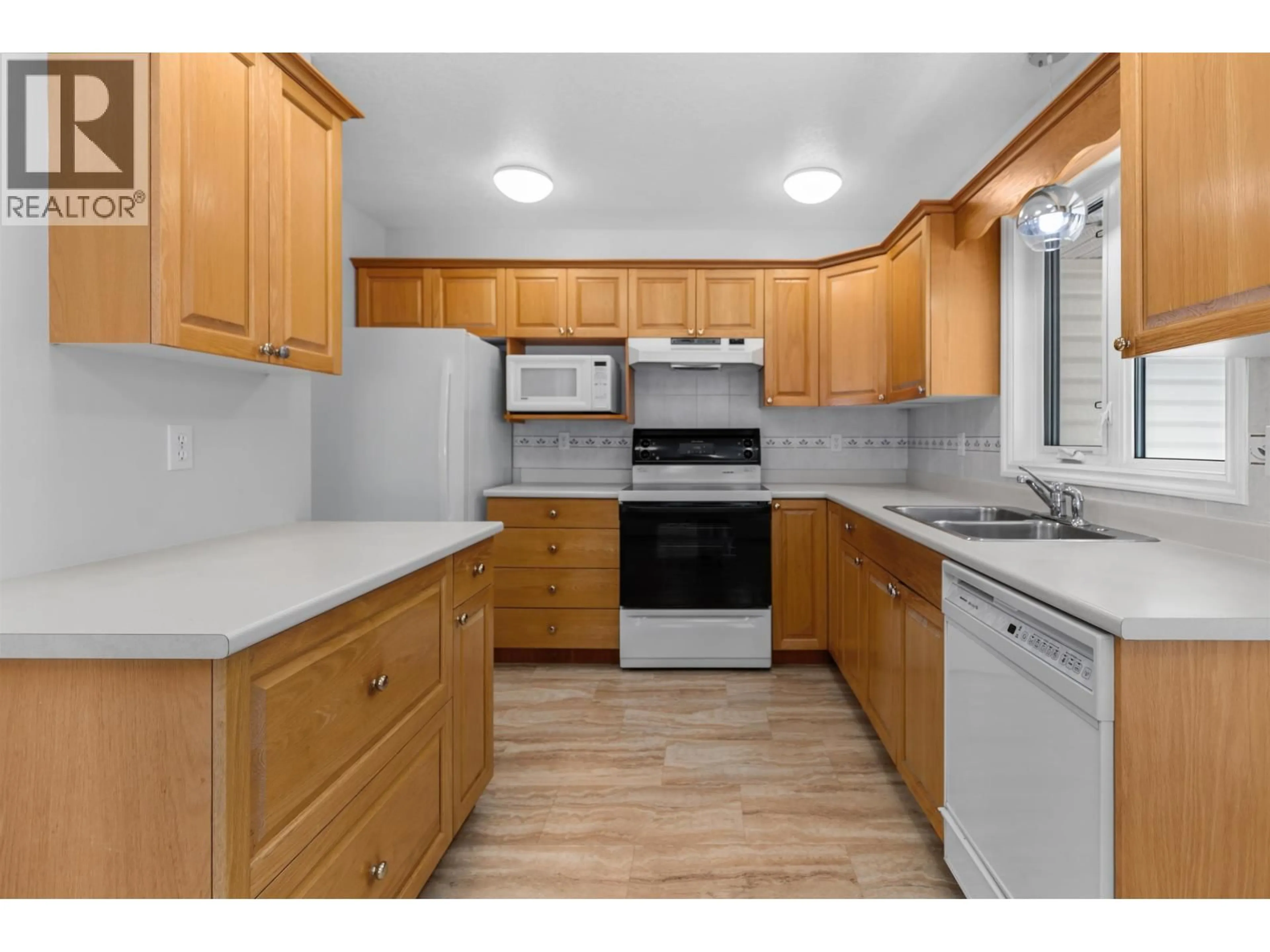 Standard kitchen, unknown for 4431 WHEELER ROAD, Prince George British Columbia V2N5H4