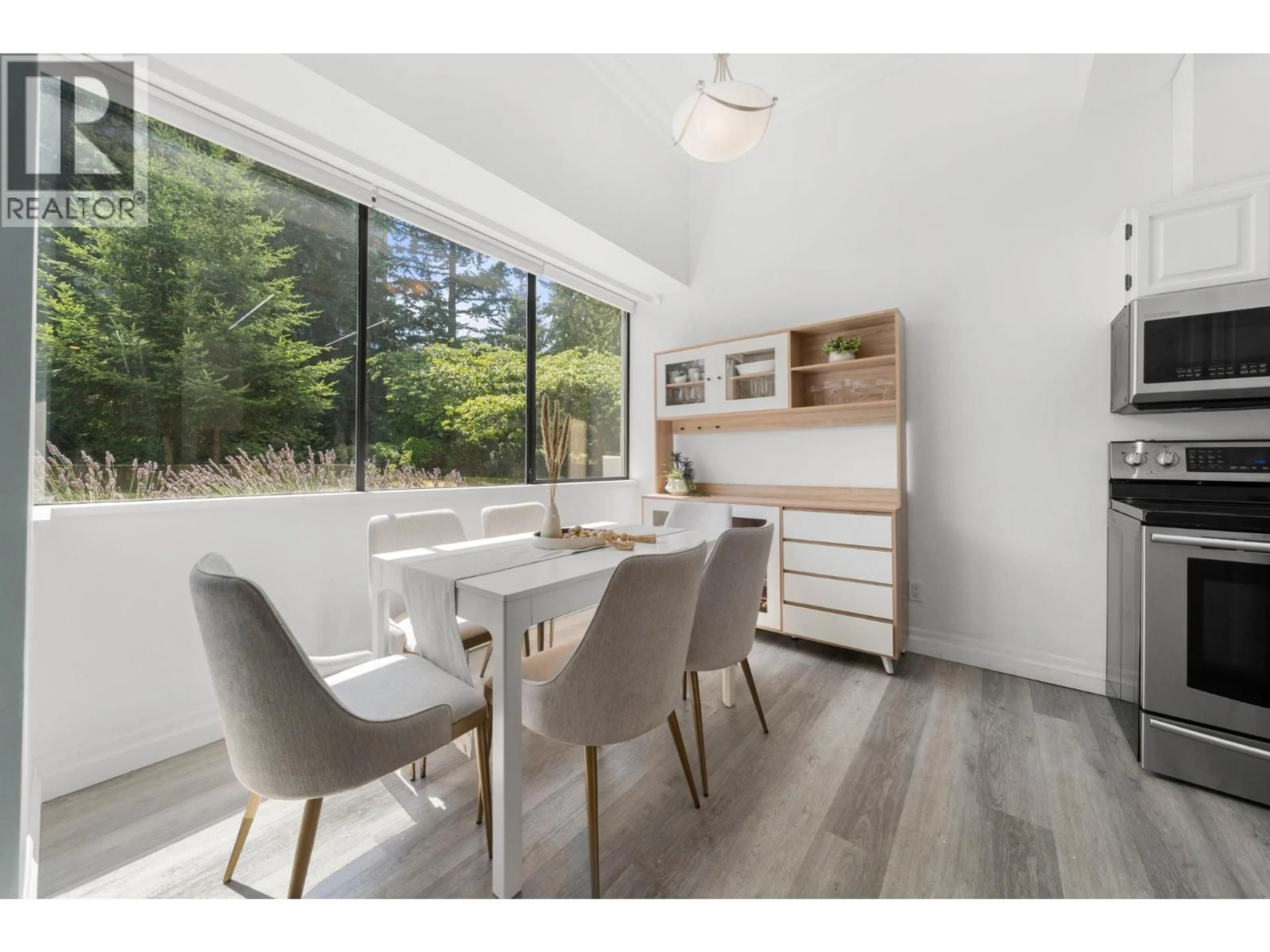 Unknown for 101 - 7235 SALISBURY AVENUE, Burnaby British Columbia V5E4E6