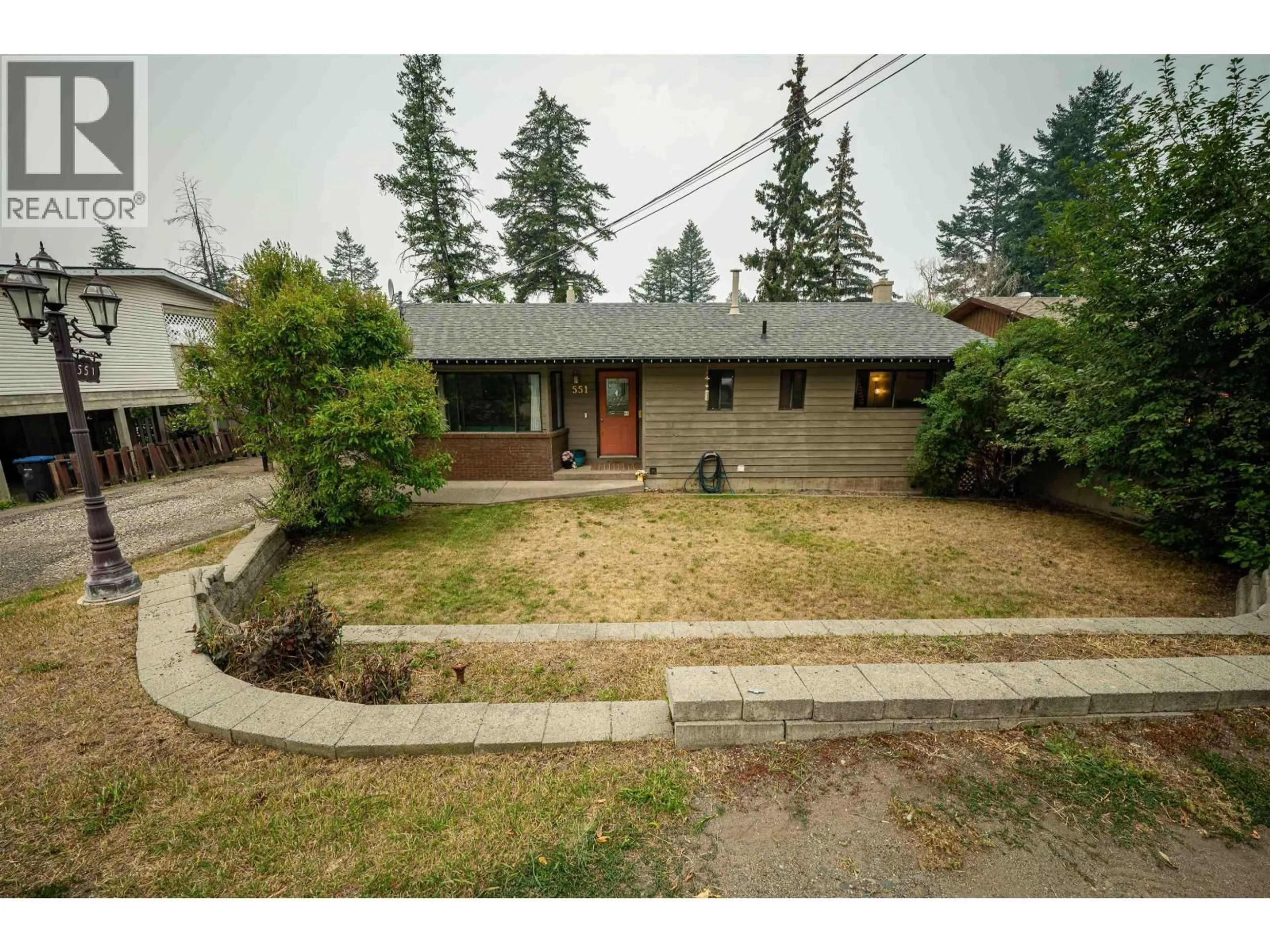 A pic from outside/outdoor area/front of a property/back of a property/a pic from drone, street for 551 PEARKES DRIVE, Williams Lake British Columbia V2G4B1