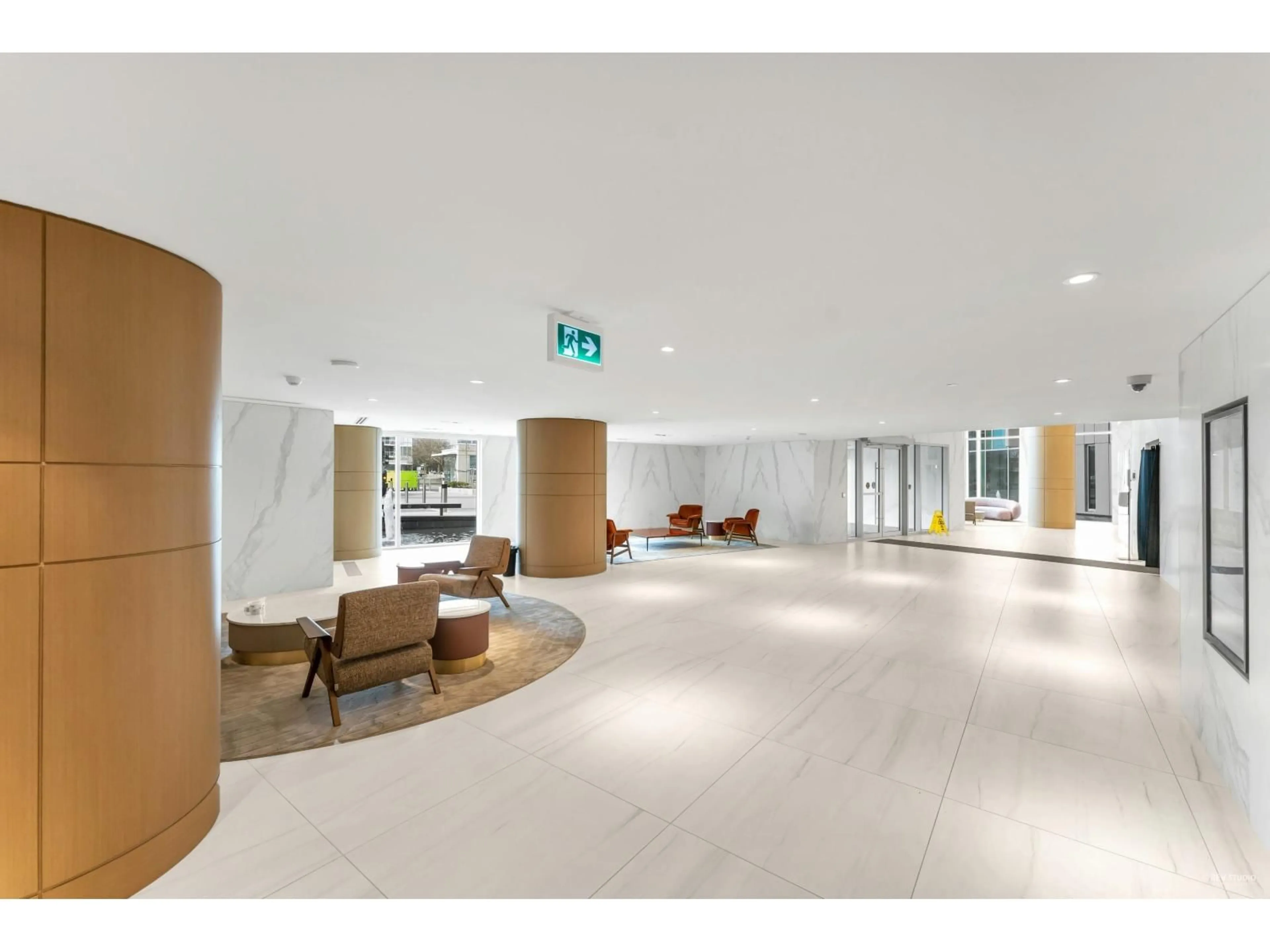 Indoor foyer for 3106 - 9887 WHALLEY BOULEVARD, Surrey British Columbia V3T0P4