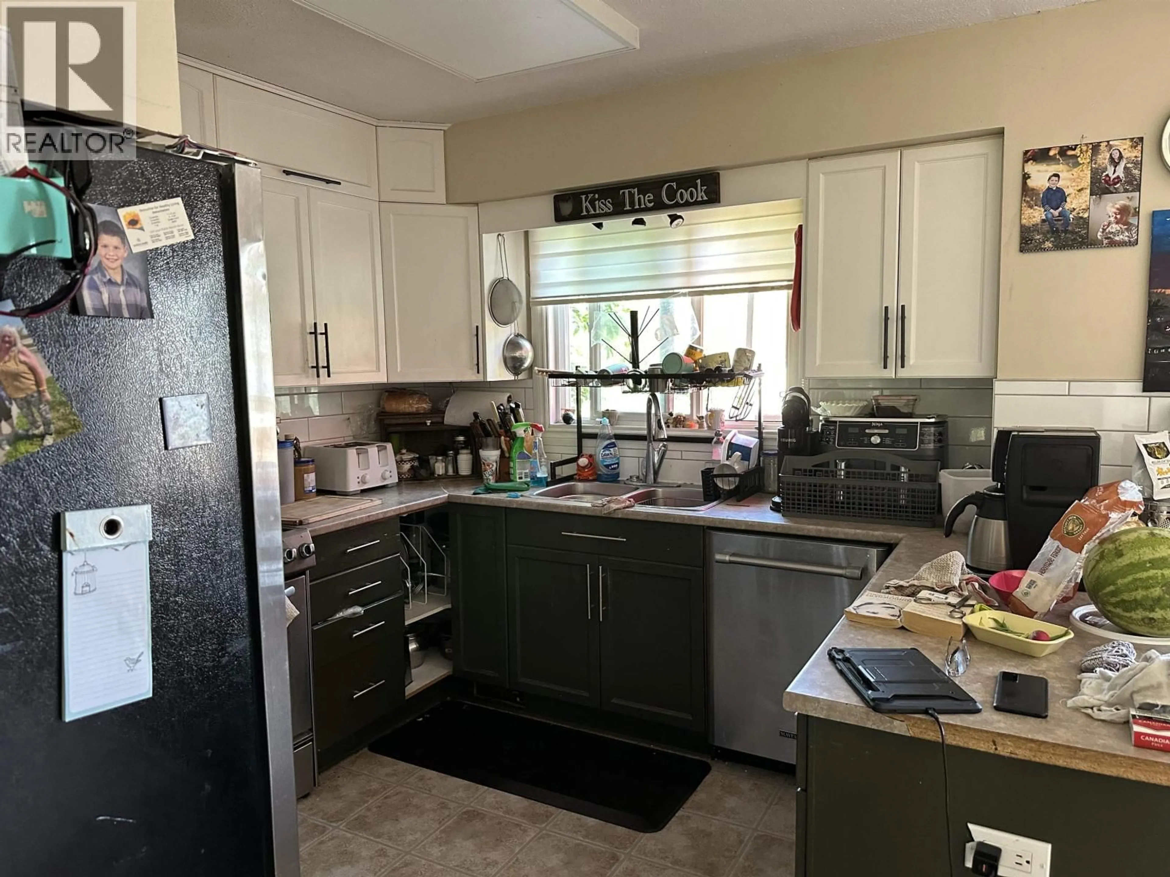 Standard kitchen, unknown for 8519 87 STREET, Fort St. John British Columbia V1J5T9