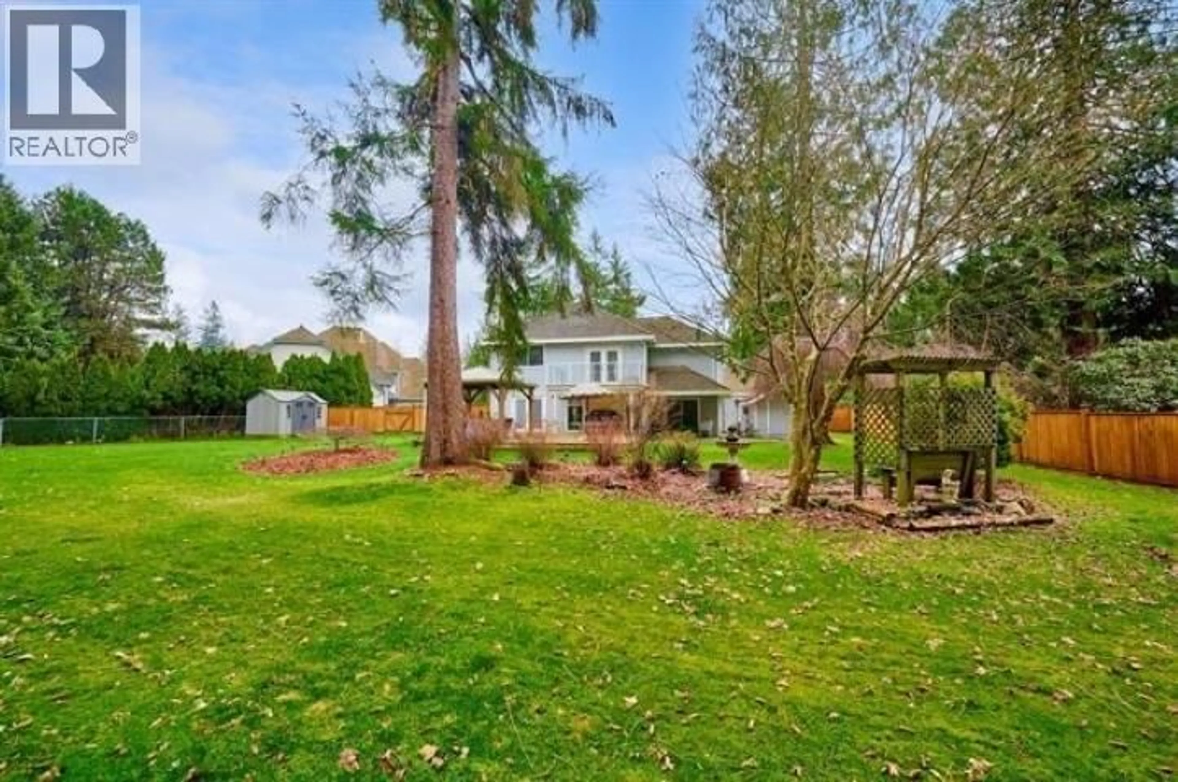 A pic from outside/outdoor area/front of a property/back of a property/a pic from drone, unknown for 14 - 23100 129 AVENUE, Maple Ridge British Columbia V2X0M5