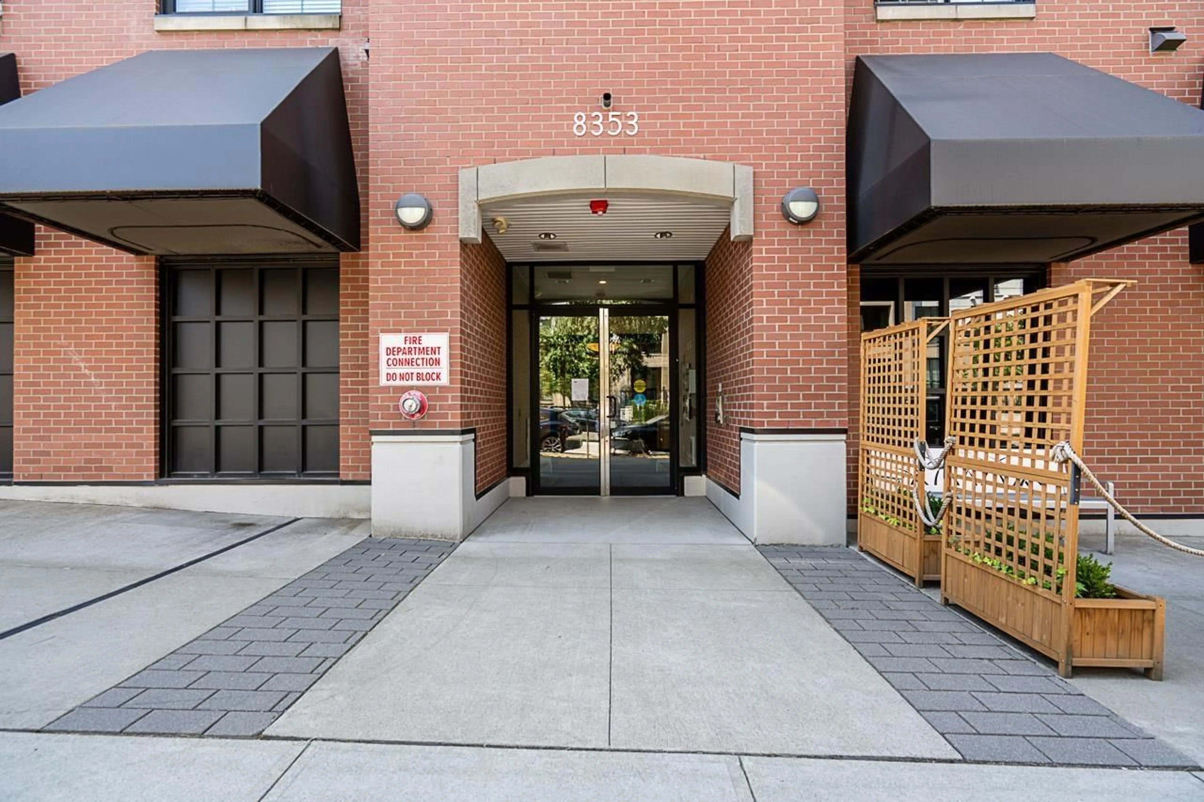 Indoor foyer for 602 - 8353 200A STREET, Langley British Columbia V2Y5K7