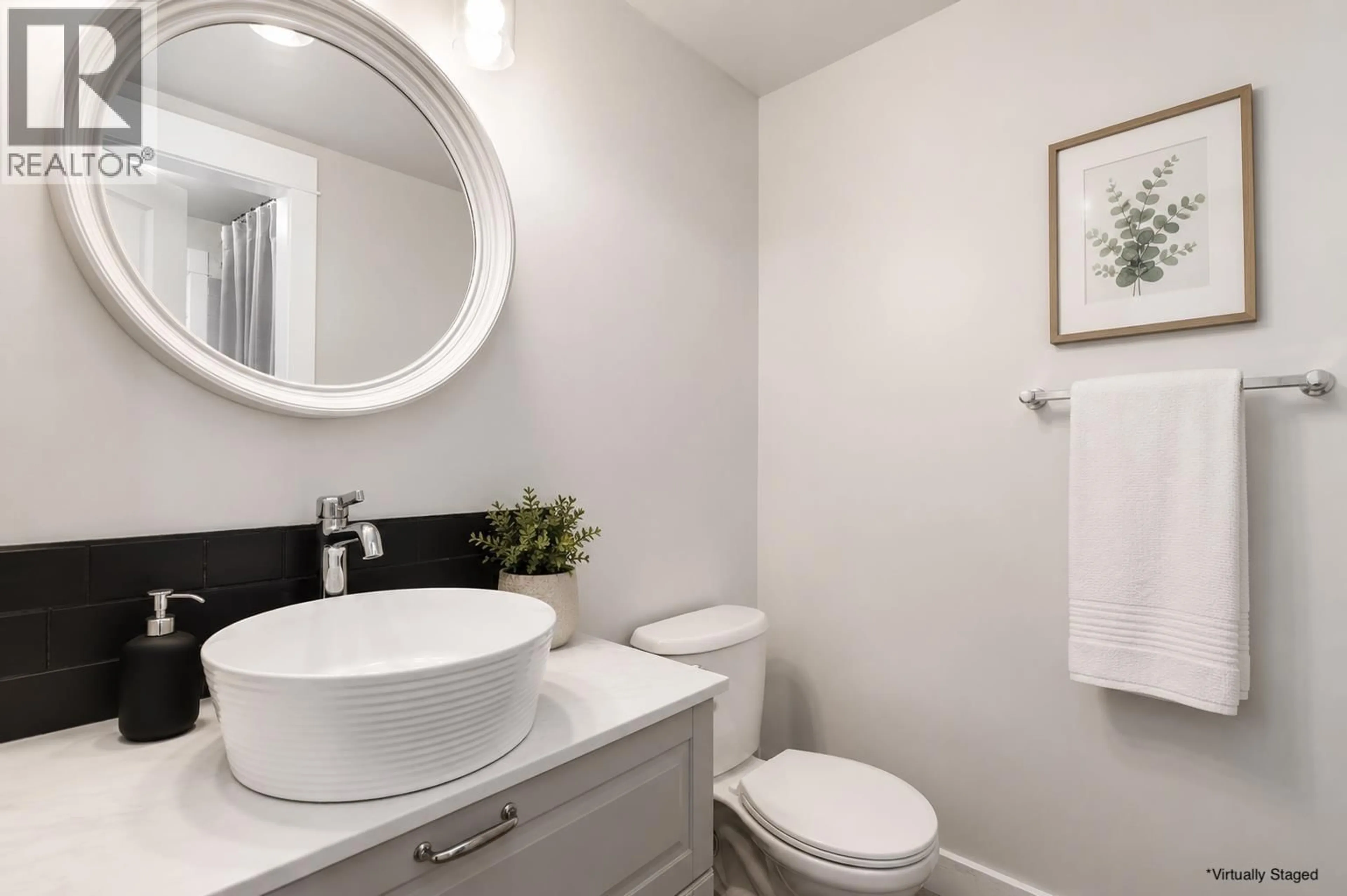 Standard bathroom, ceramic/tile floor for 205 - 7330 ARBUTUS STREET, Pemberton British Columbia V0N2L1