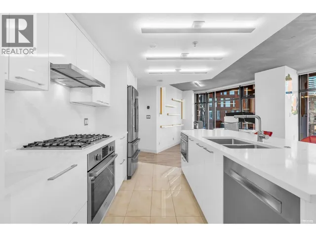 610 - 128 CORDOVA STREET, Vancouver 3