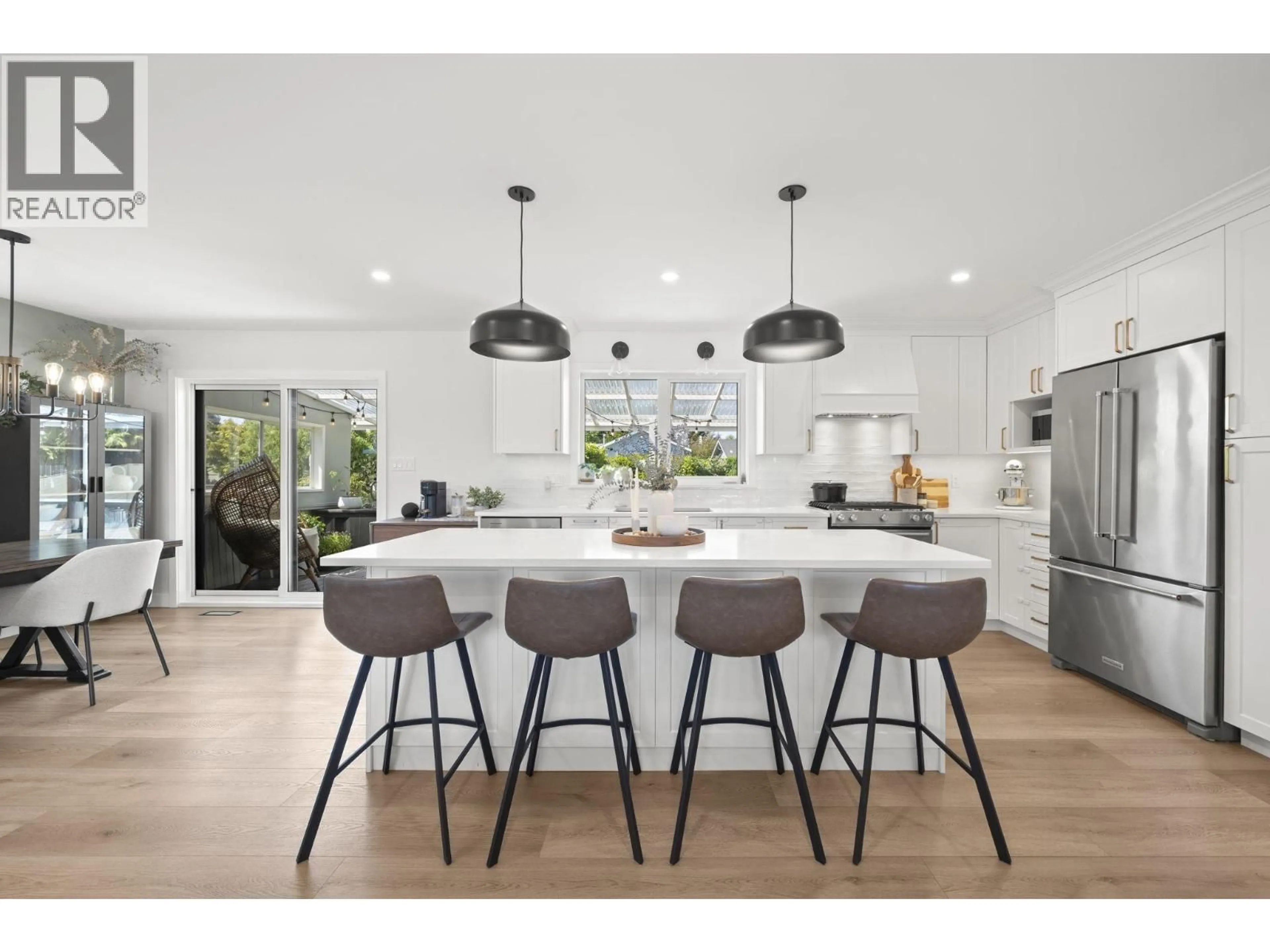 Open concept kitchen, unknown for 5301 10A AVENUE, Delta British Columbia V4M1Y5