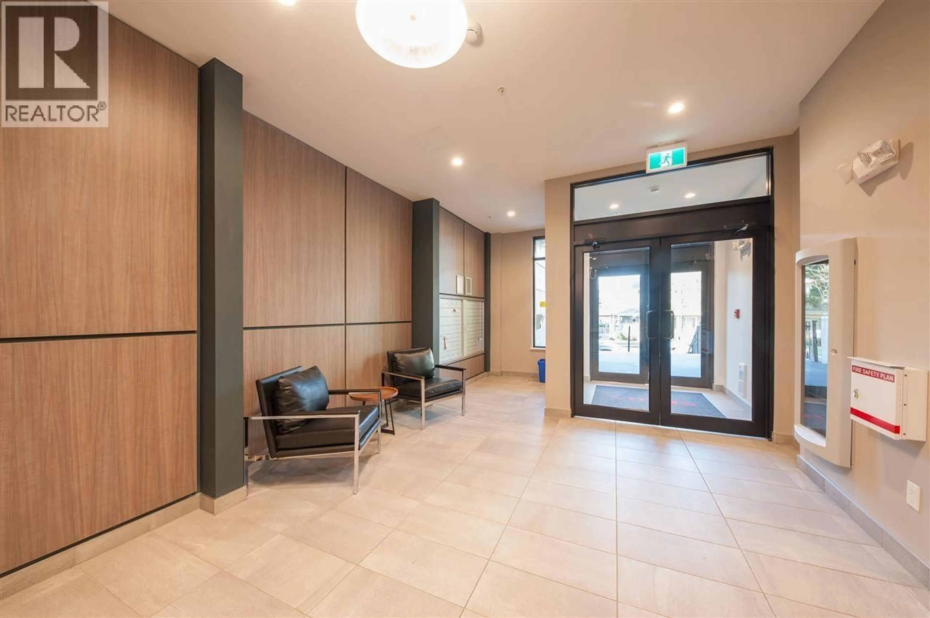 Indoor foyer for 603 - 717 BRESLAY STREET, Coquitlam British Columbia V3J0J3