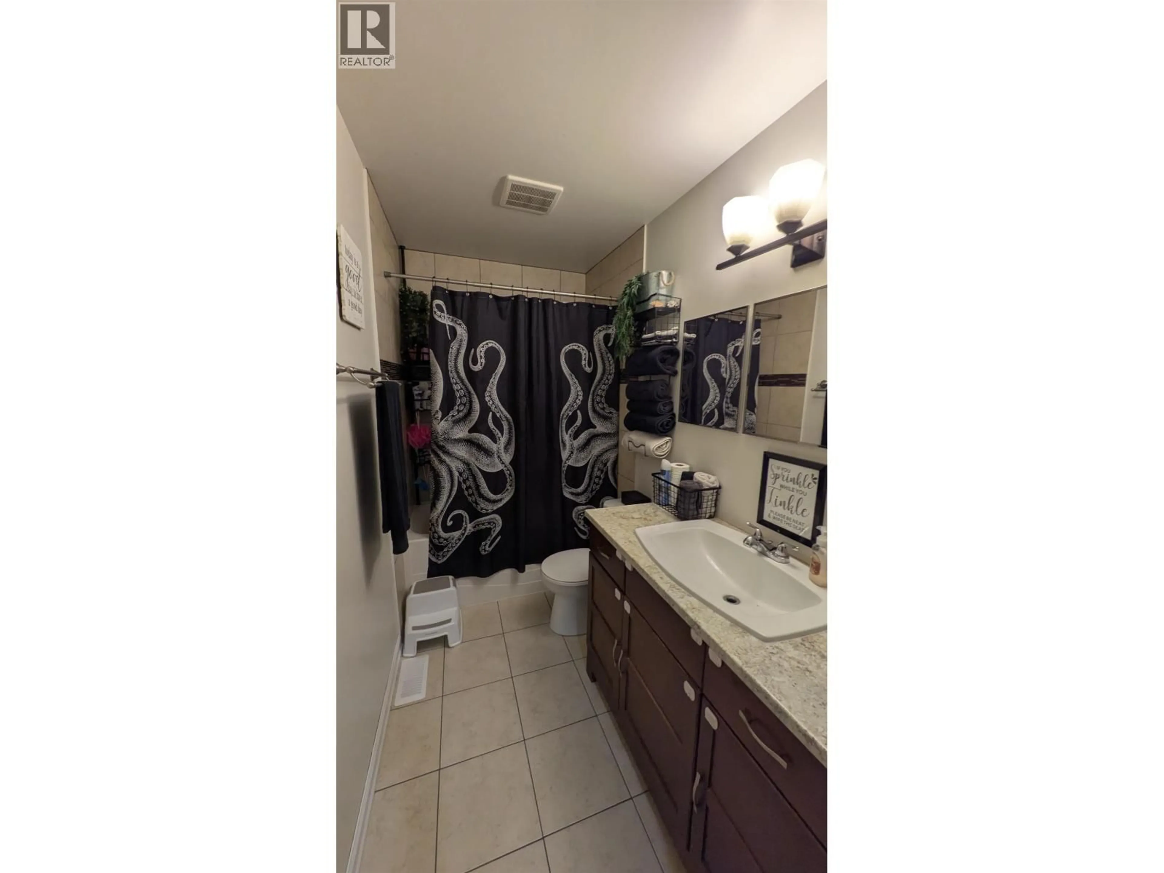 A pic of a room for 630 VEDDER CRESCENT, Prince George British Columbia V2M3S9