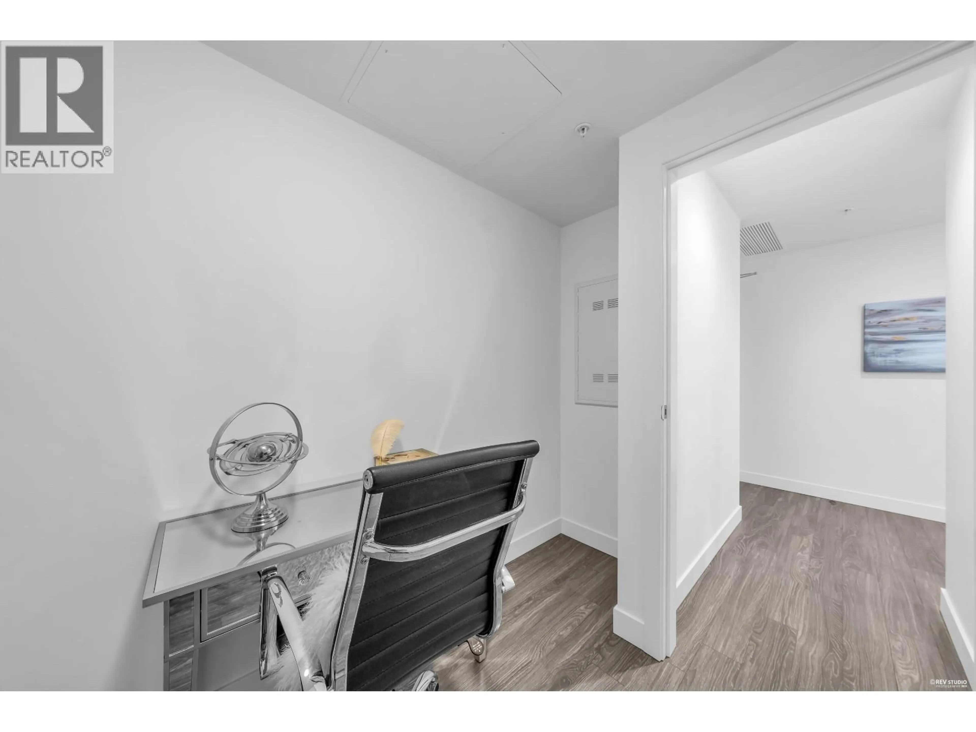 A pic of a room for 3504 - 1283 HOWE STREET, Vancouver British Columbia V6Z0E3