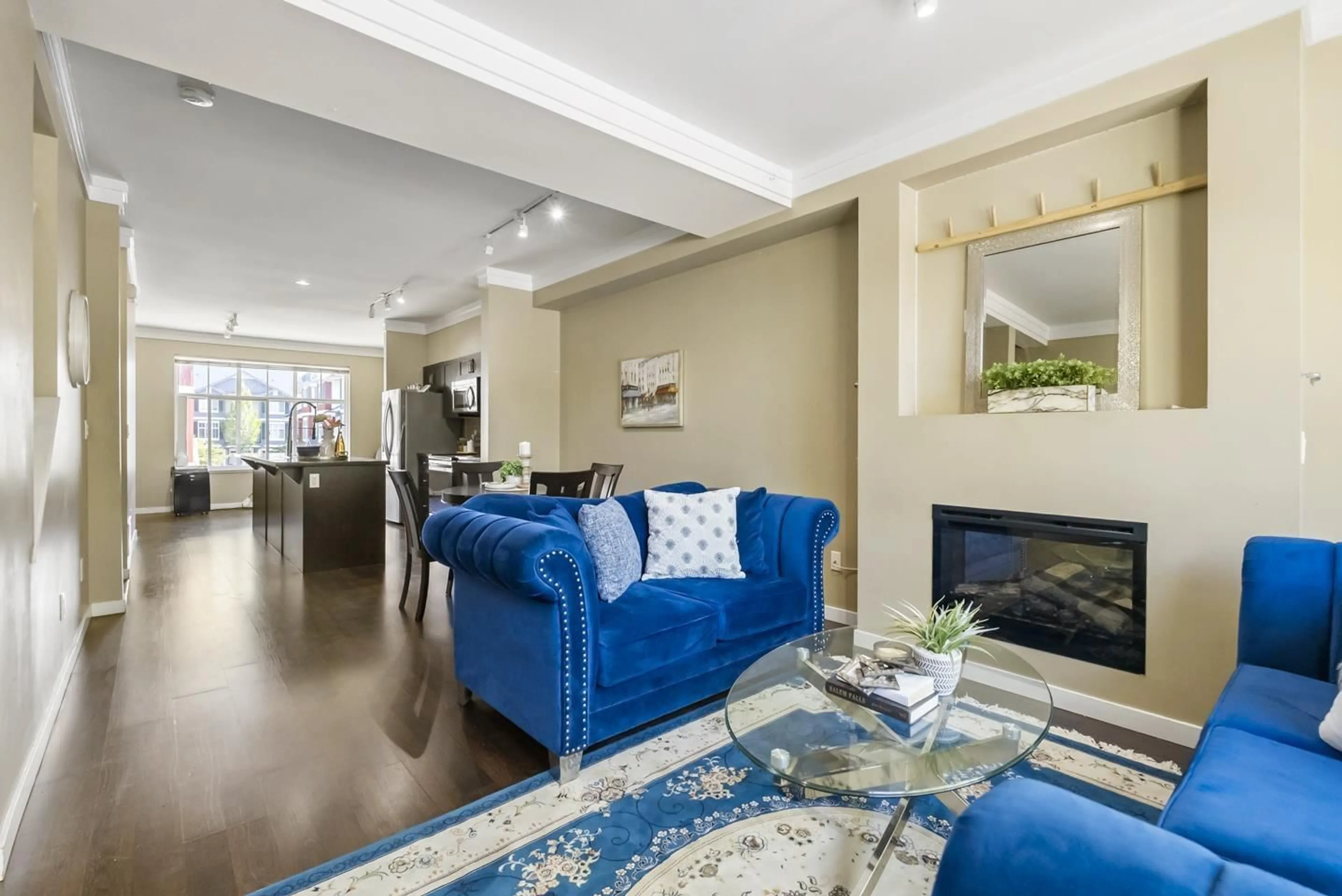 Living room with furniture, unknown for 73 - 6956 193 STREET, Surrey British Columbia V4N6E7