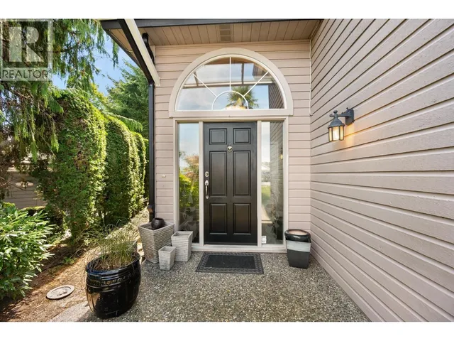 215 MORNINGSIDE DRIVE, Tsawwassen 2