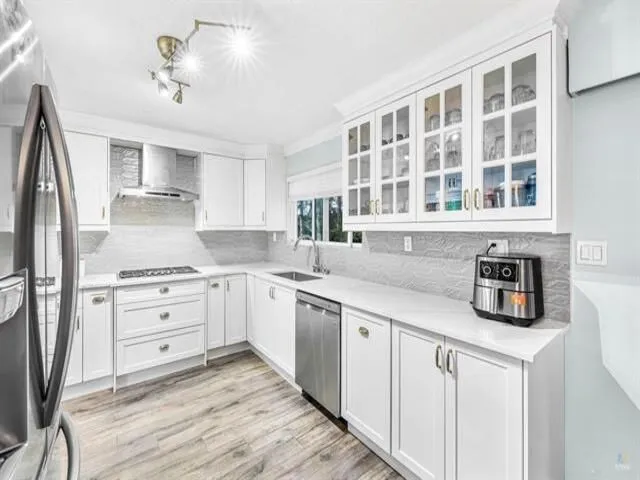 11573 73A AVENUE, Delta 3
