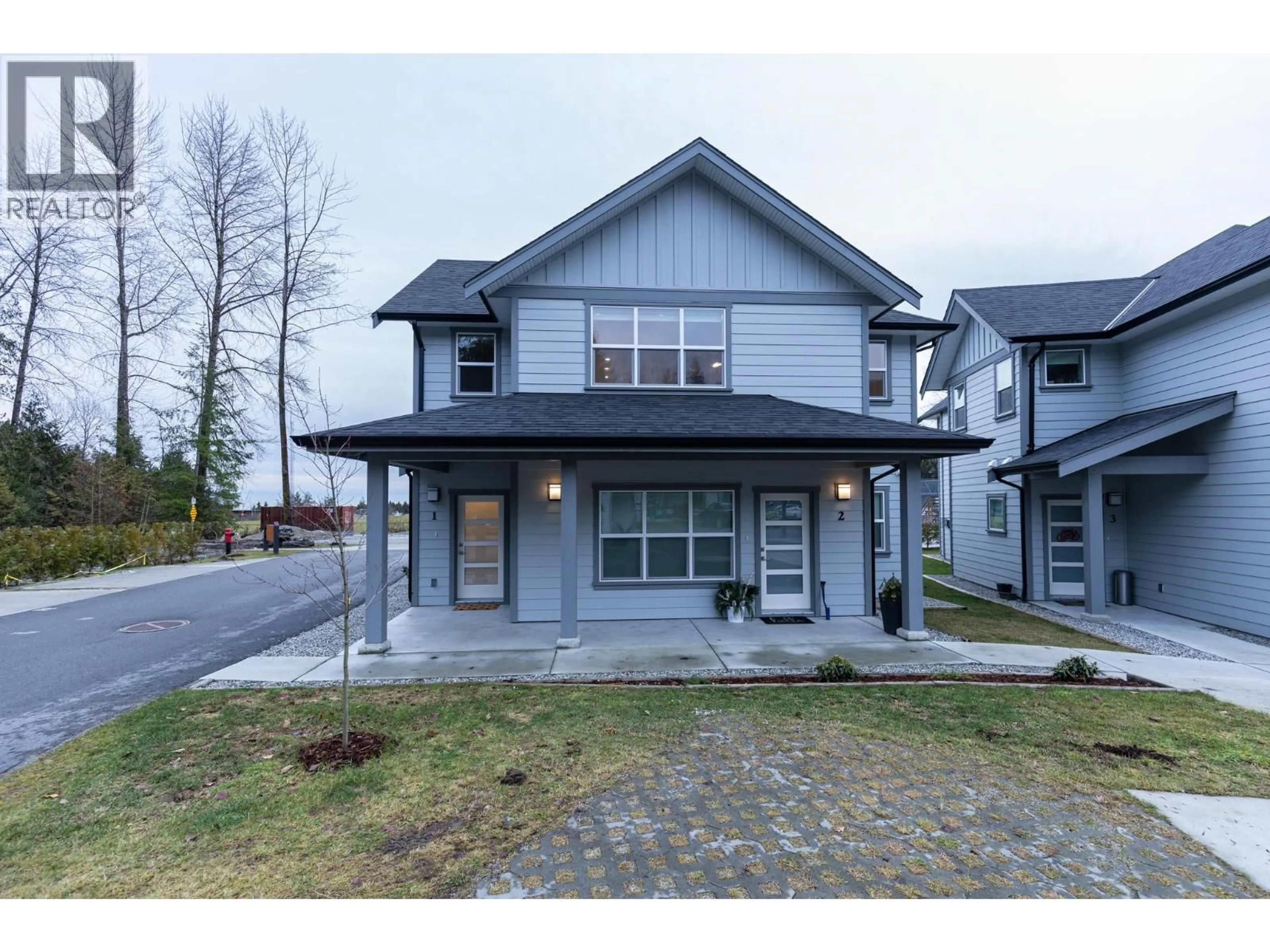 Unknown for 1 - 950 WOODSWORTH ROAD, Gibsons British Columbia V0N1V7