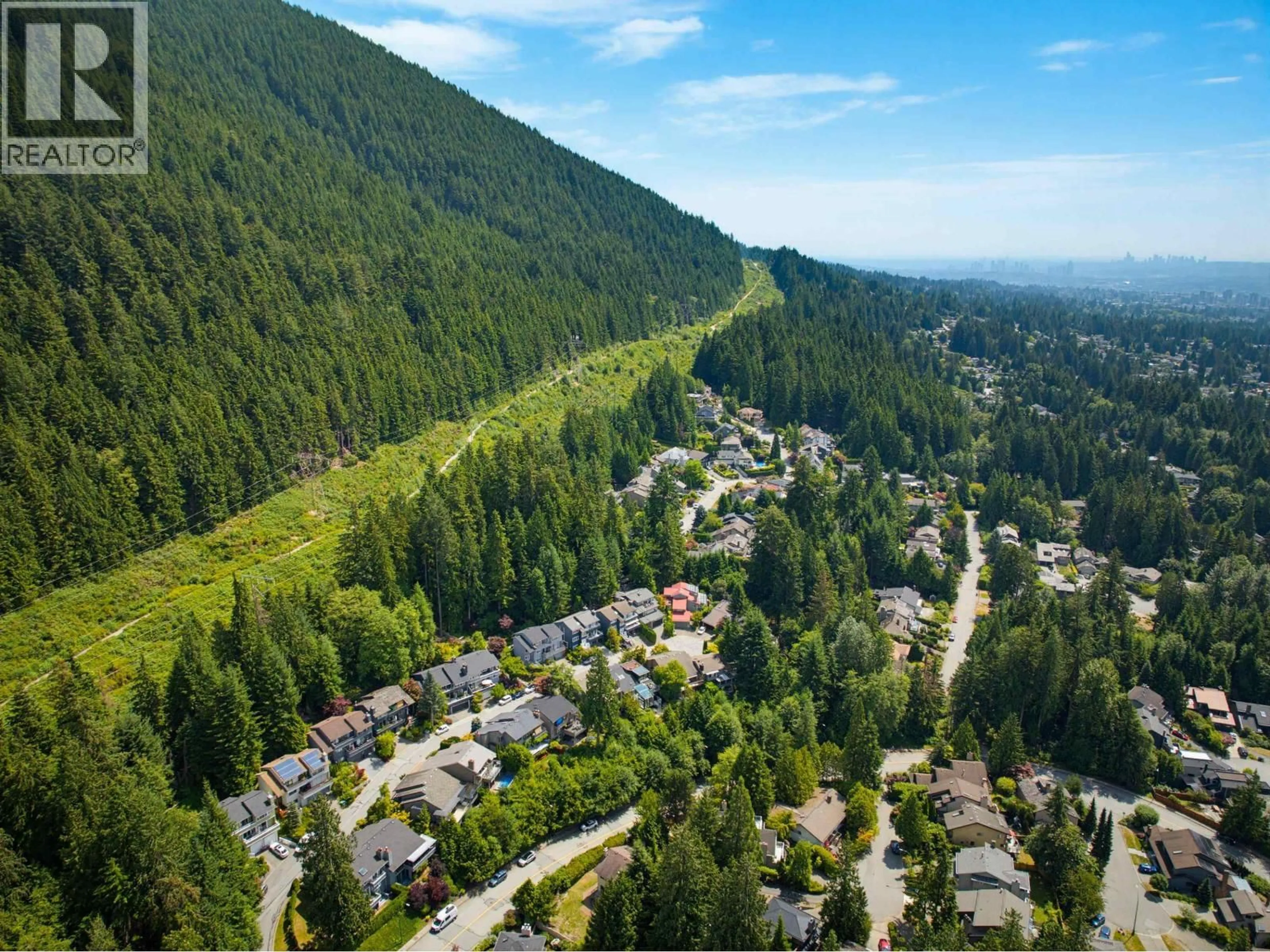 A pic from outside/outdoor area/front of a property/back of a property/a pic from drone, mountain view for 5623 EAGLE COURT, North Vancouver British Columbia V7R4V4
