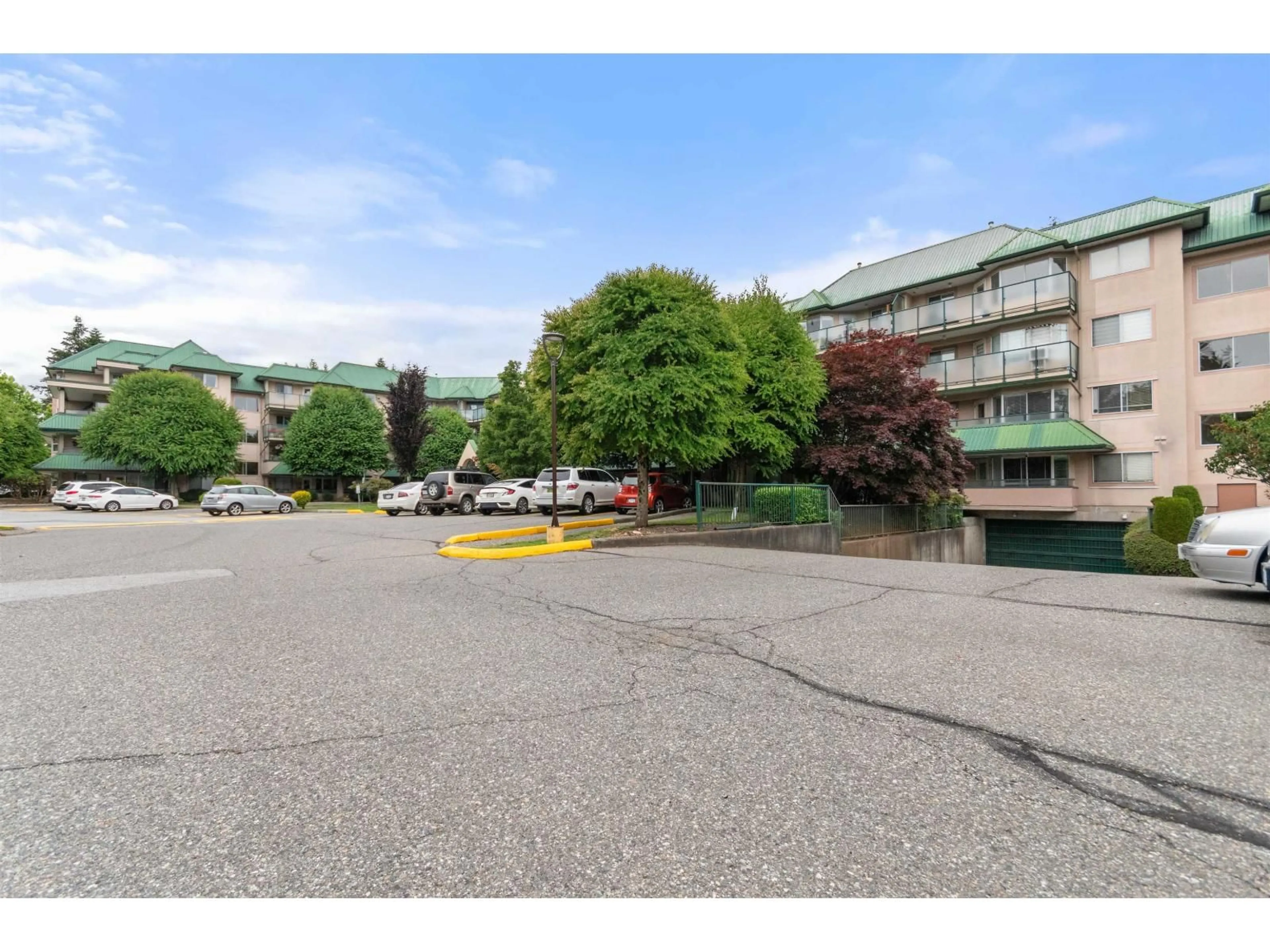 Patio, mountain view for 311 - 2964 TRETHEWEY STREET, Abbotsford British Columbia V2T6P4