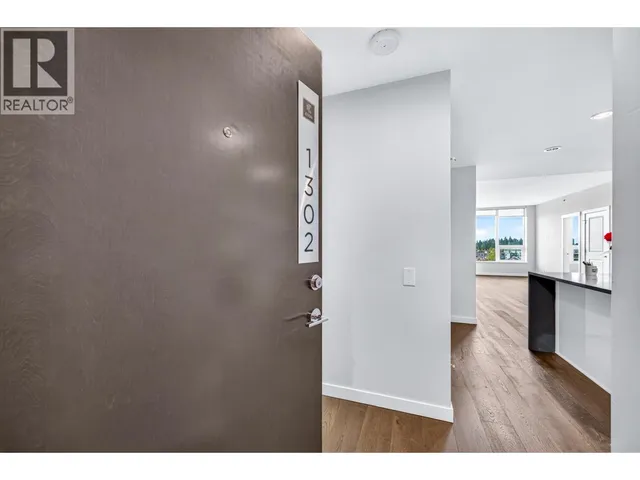 1302 - 3487 BINNING ROAD, Vancouver 5