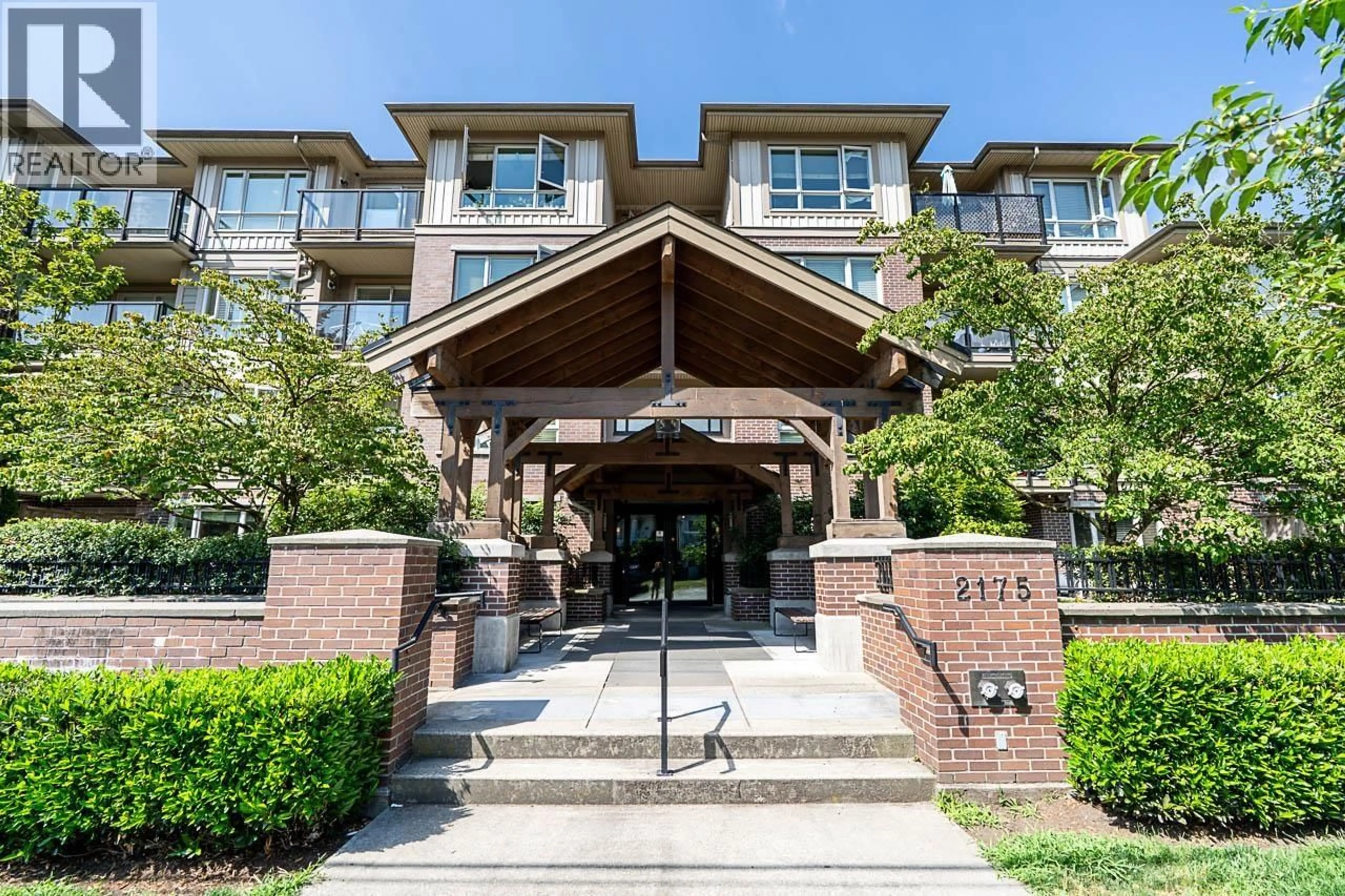 Indoor foyer for 312 - 2175 FRASER AVENUE, Port Coquitlam British Columbia V3B0H8