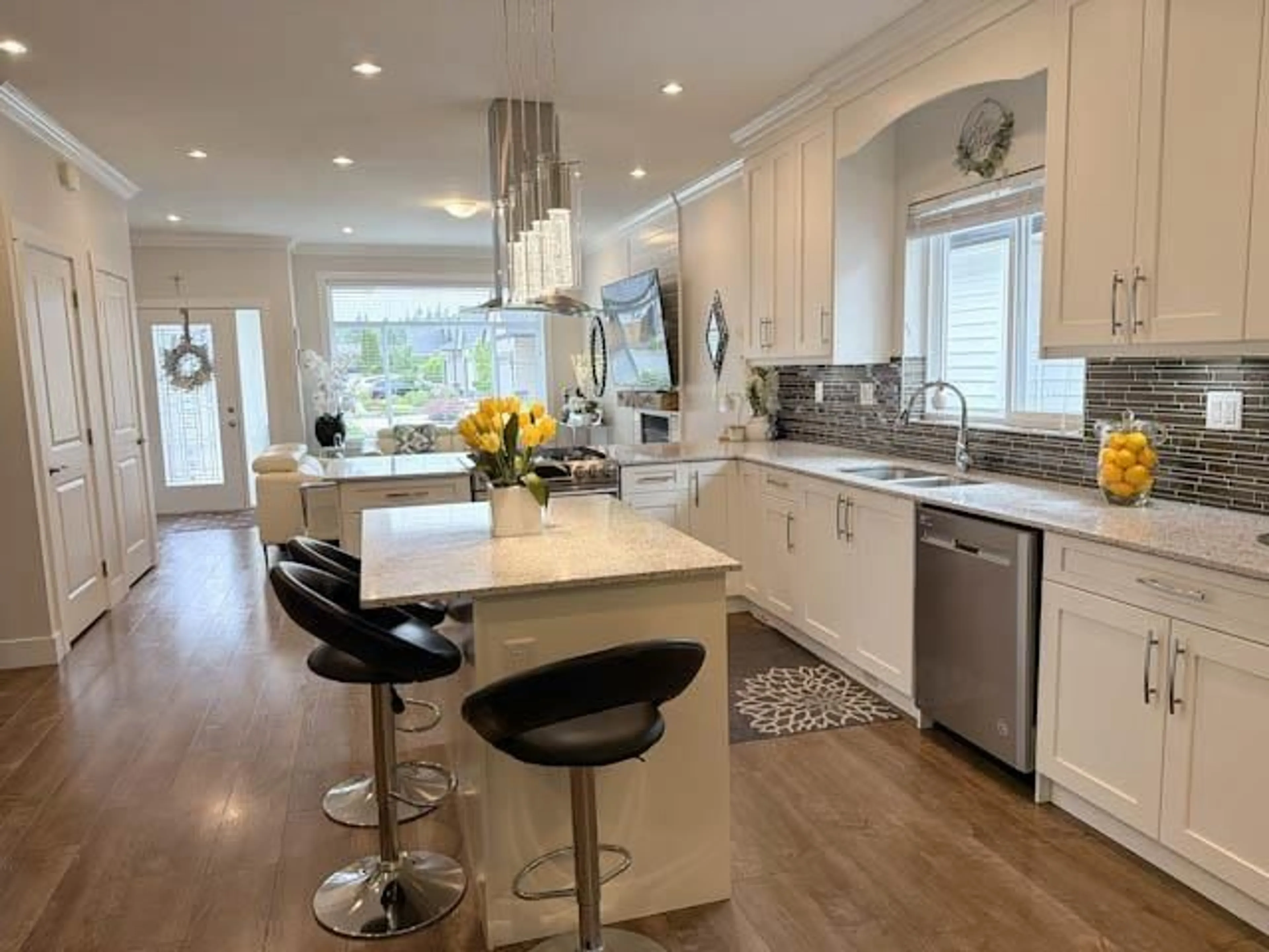 Open concept kitchen, wood/laminate floor for 57 - 20118 BEACON ROAD, Hope British Columbia V0X1L2