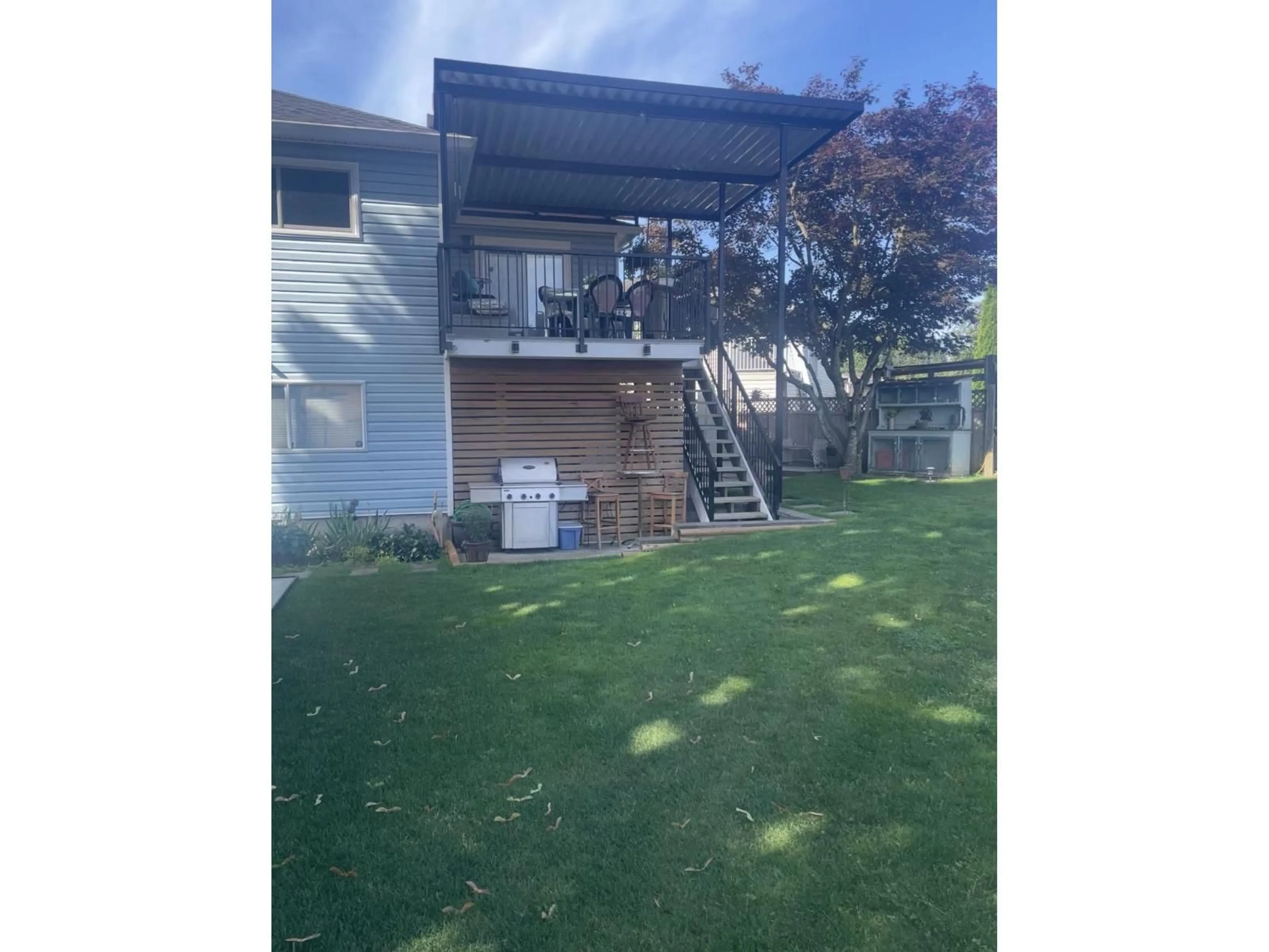 A pic from outside/outdoor area/front of a property/back of a property/a pic from drone, unknown for 3302 274A STREET, Langley British Columbia V4W3J2