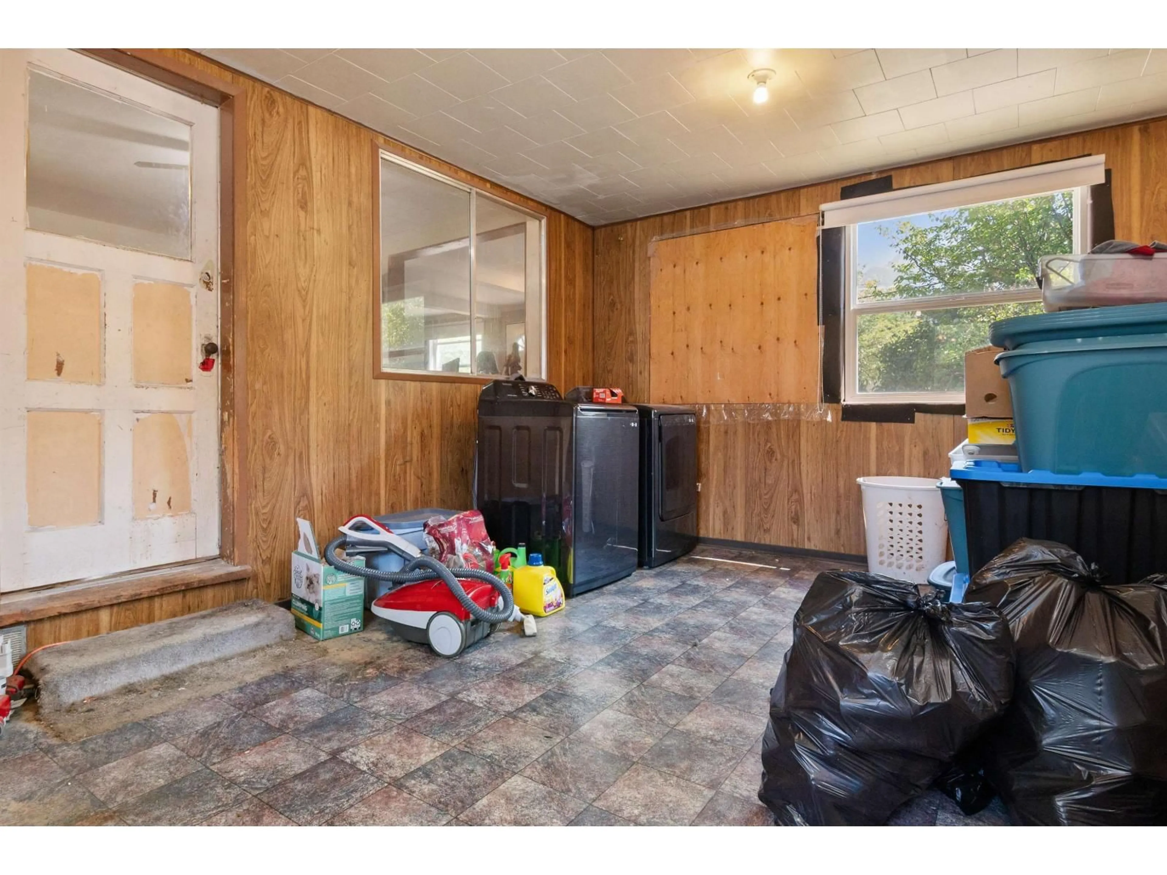 Unknown for 944 3RD AVENUE, Hope British Columbia V0X1L0