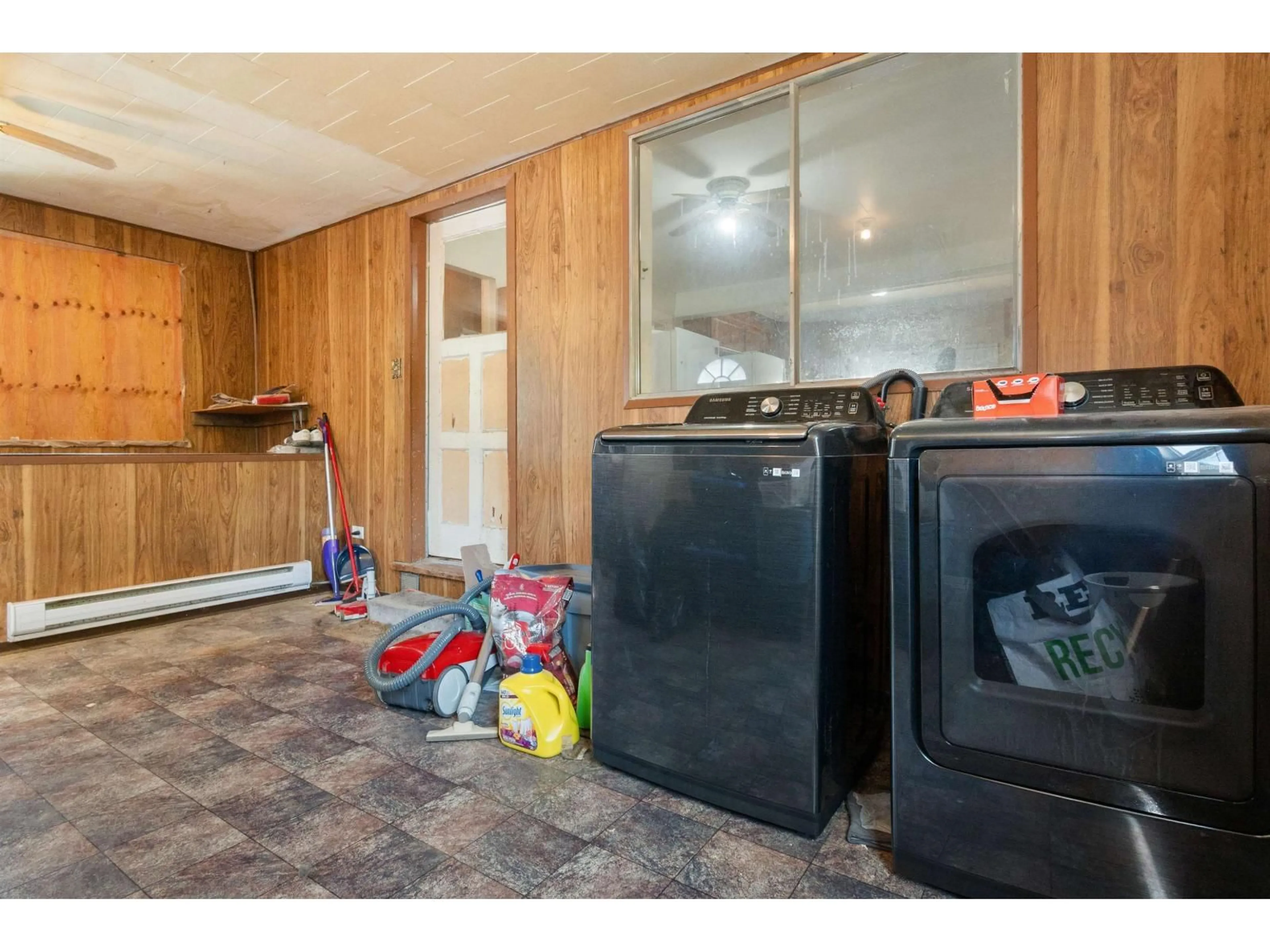 Unknown for 944 3RD AVENUE, Hope British Columbia V0X1L0