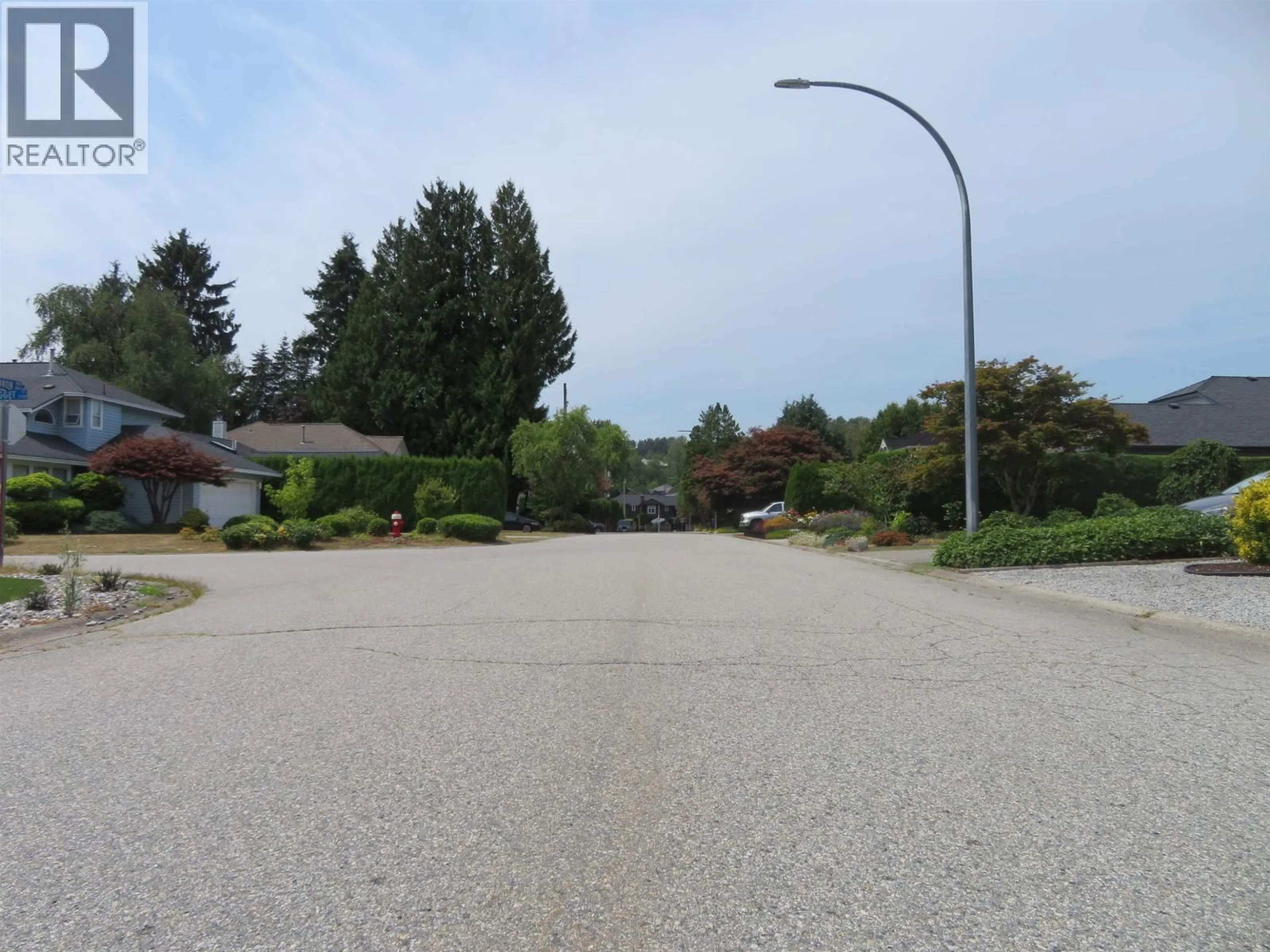 Blurry image for 1895 YUKON AVENUE, Port Coquitlam British Columbia V3C5B6