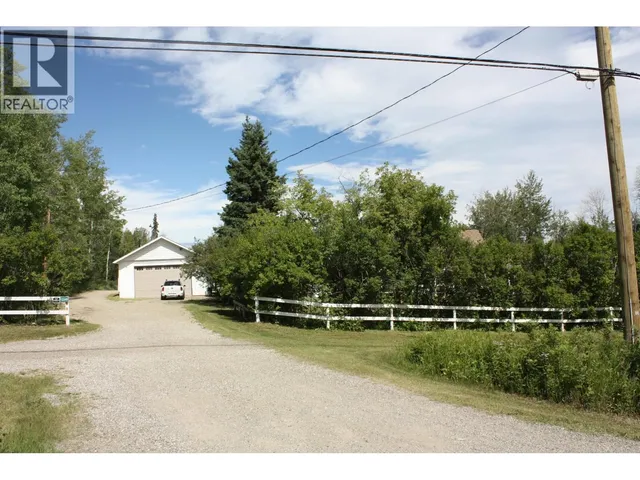 13346 29 HIGHWAY, Fort St. John 2