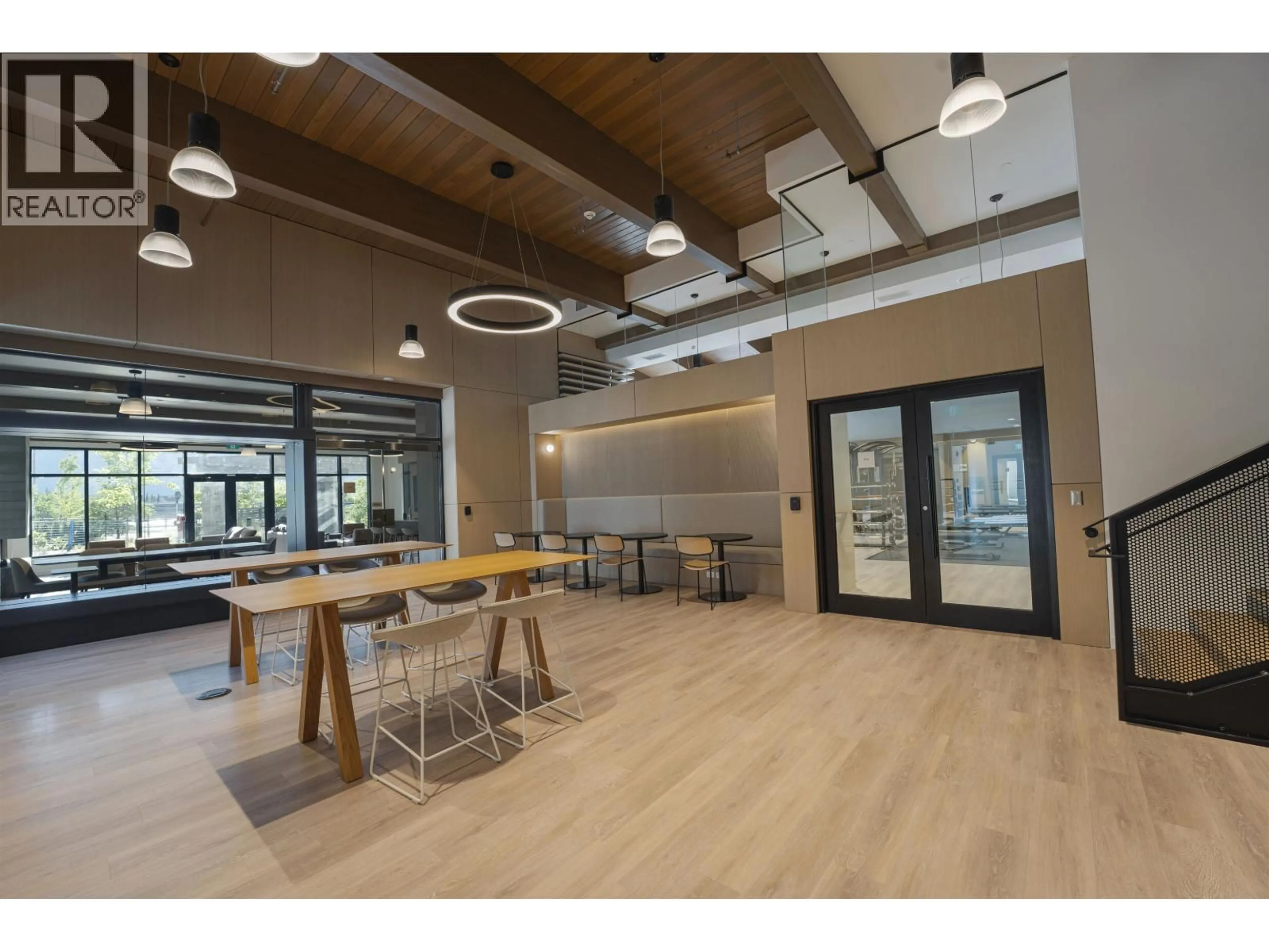 Indoor foyer for 306 - 1500 SCOTT CRESCENT, Squamish British Columbia V8B1G5