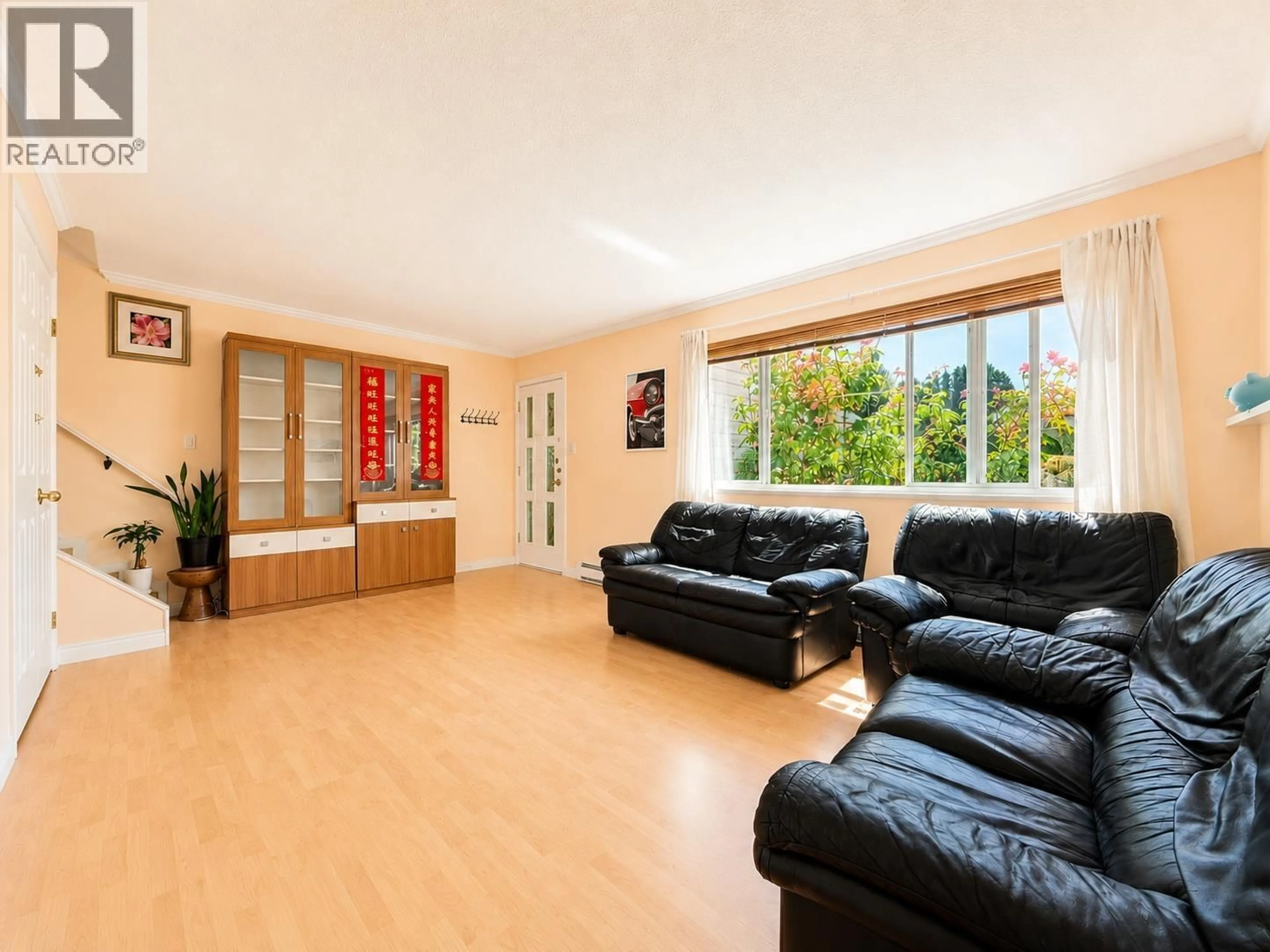 Living room with furniture, unknown for 7031 LINDSAY ROAD, Richmond British Columbia V7C2P5