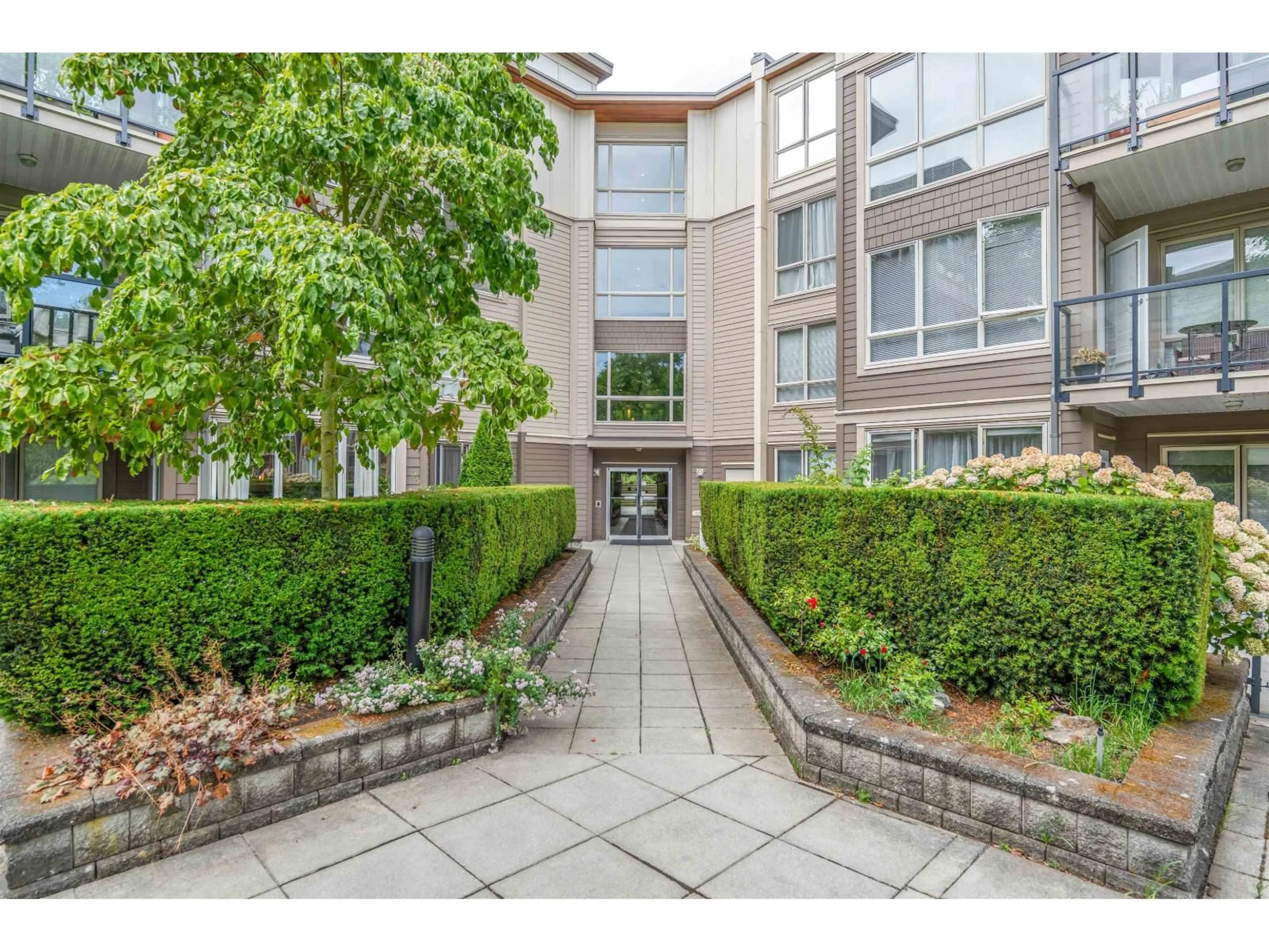 Unknown for 327 - 15918 26 AVENUE, Surrey British Columbia V3S5K3