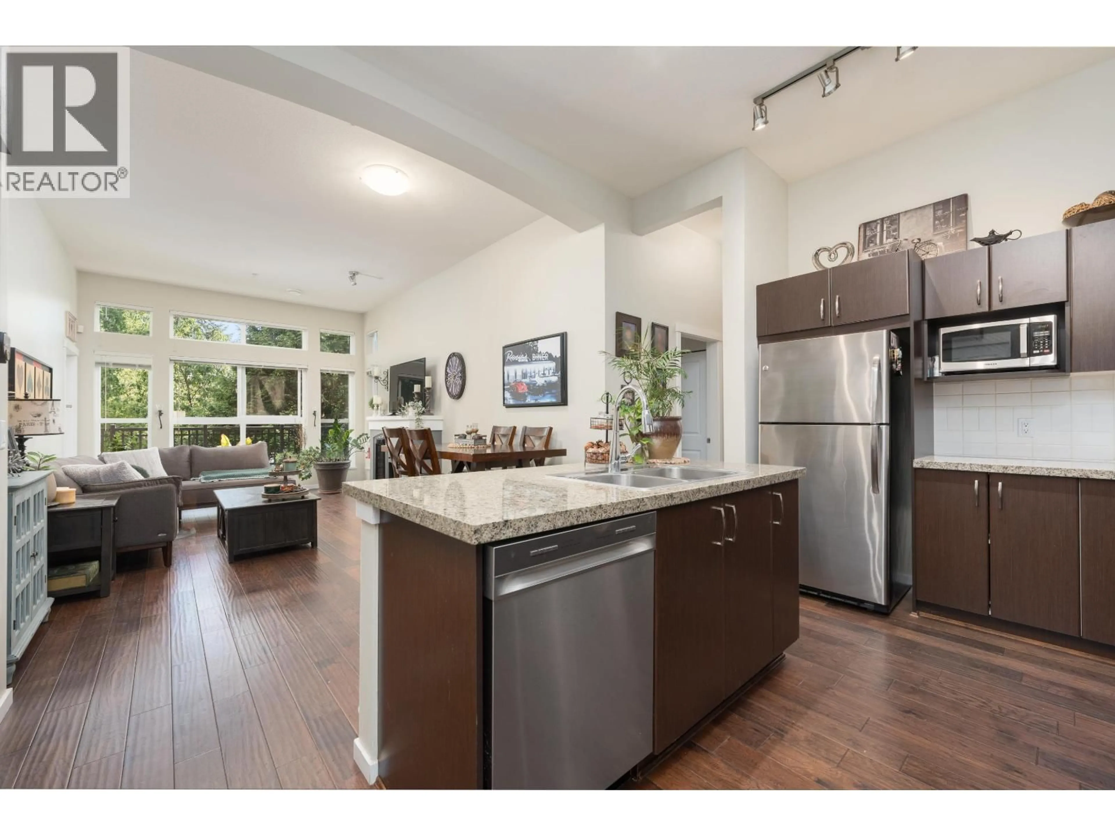 Open concept kitchen, unknown for 104 - 1330 GENEST WAY, Coquitlam British Columbia V3E0A4