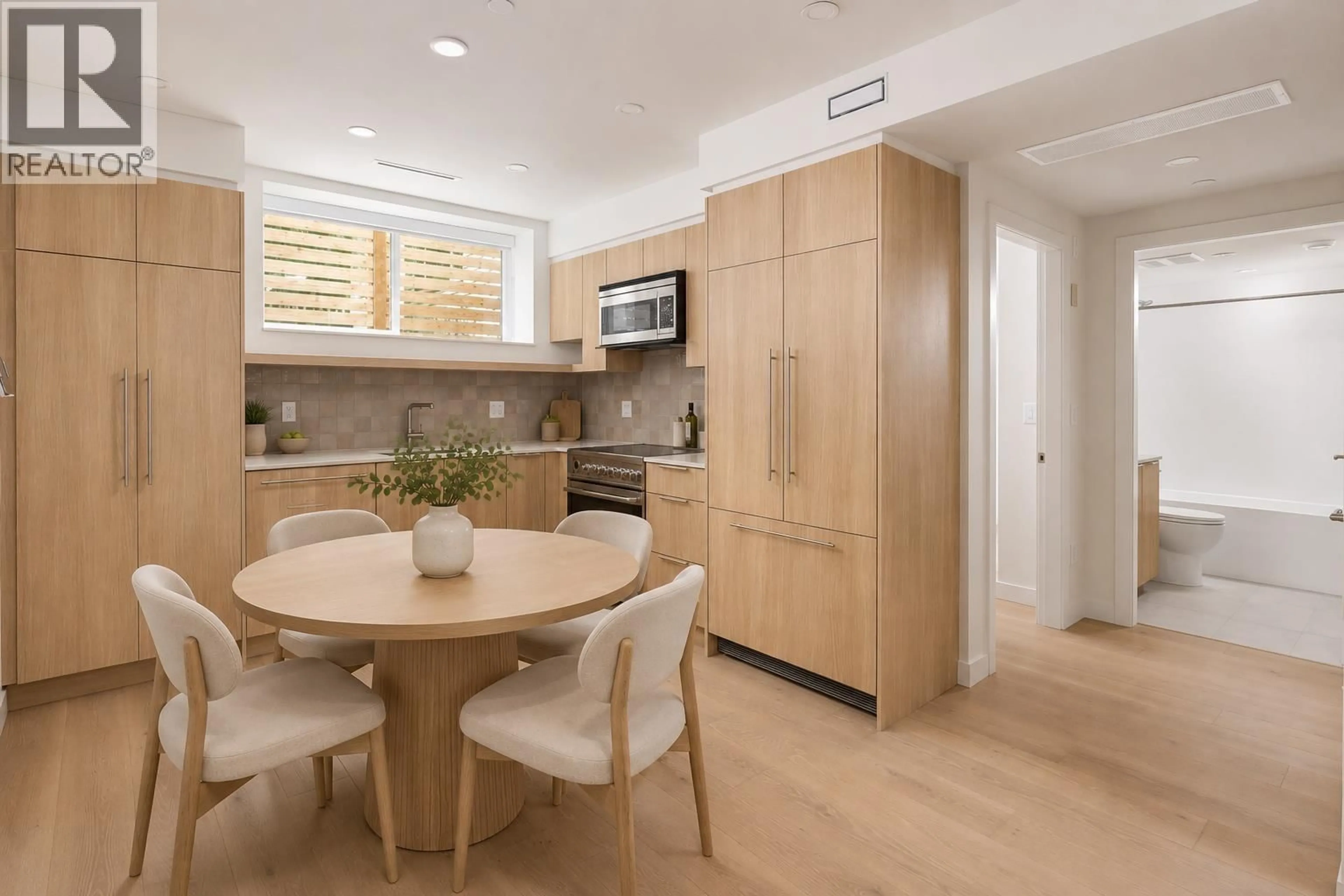 Open concept kitchen, unknown for 2 - 595 49TH AVENUE, Vancouver British Columbia V5W2H1