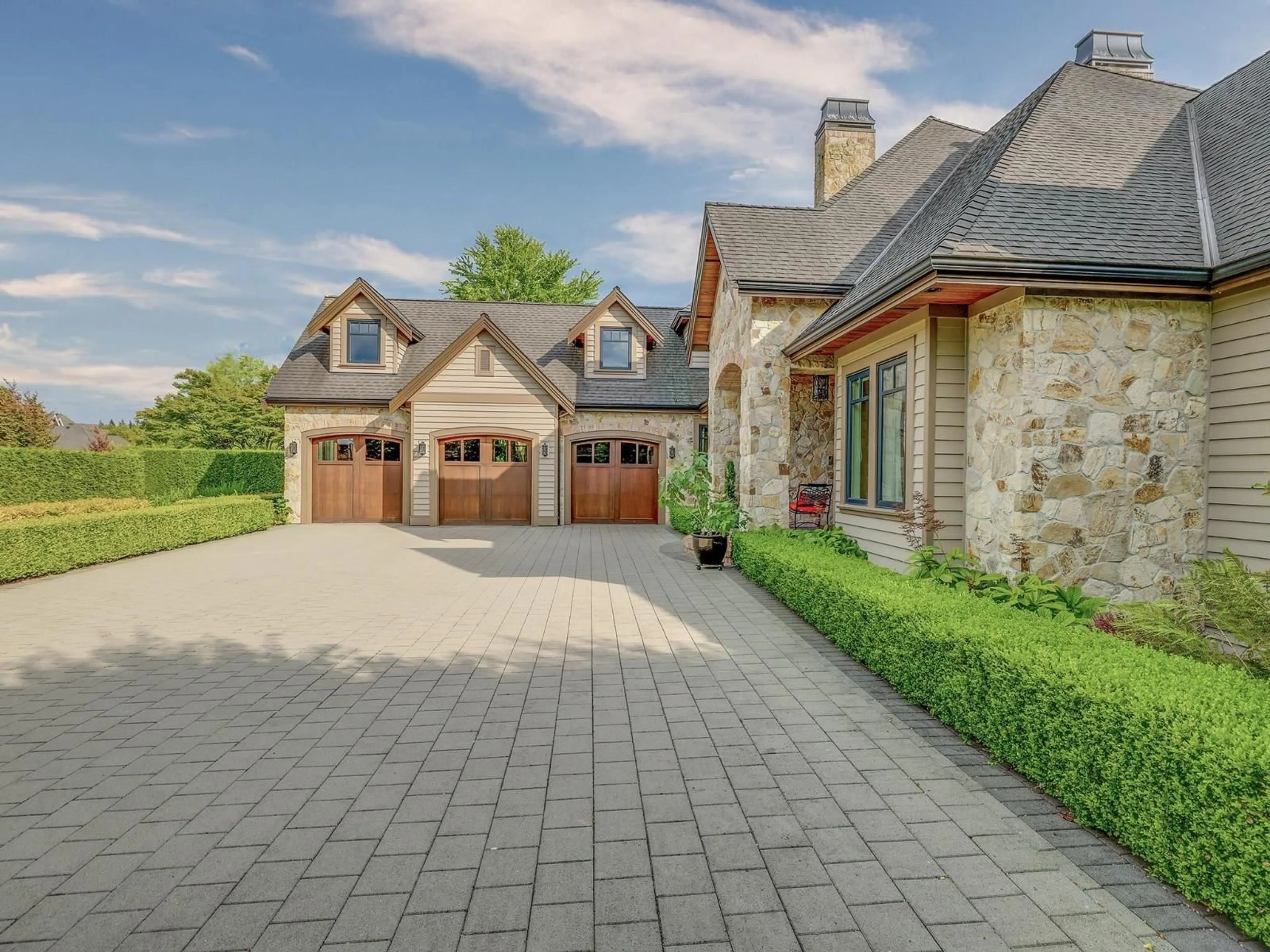 Home with brick exterior material, street for 20152 2 AVENUE, Langley British Columbia V2Z0A3