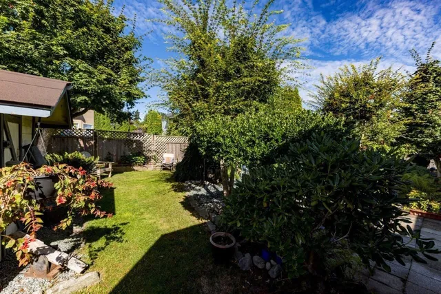 8729 164 STREET, Surrey 5