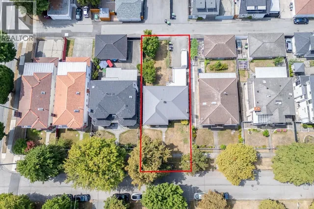 5655 LANCASTER STREET, Vancouver 3