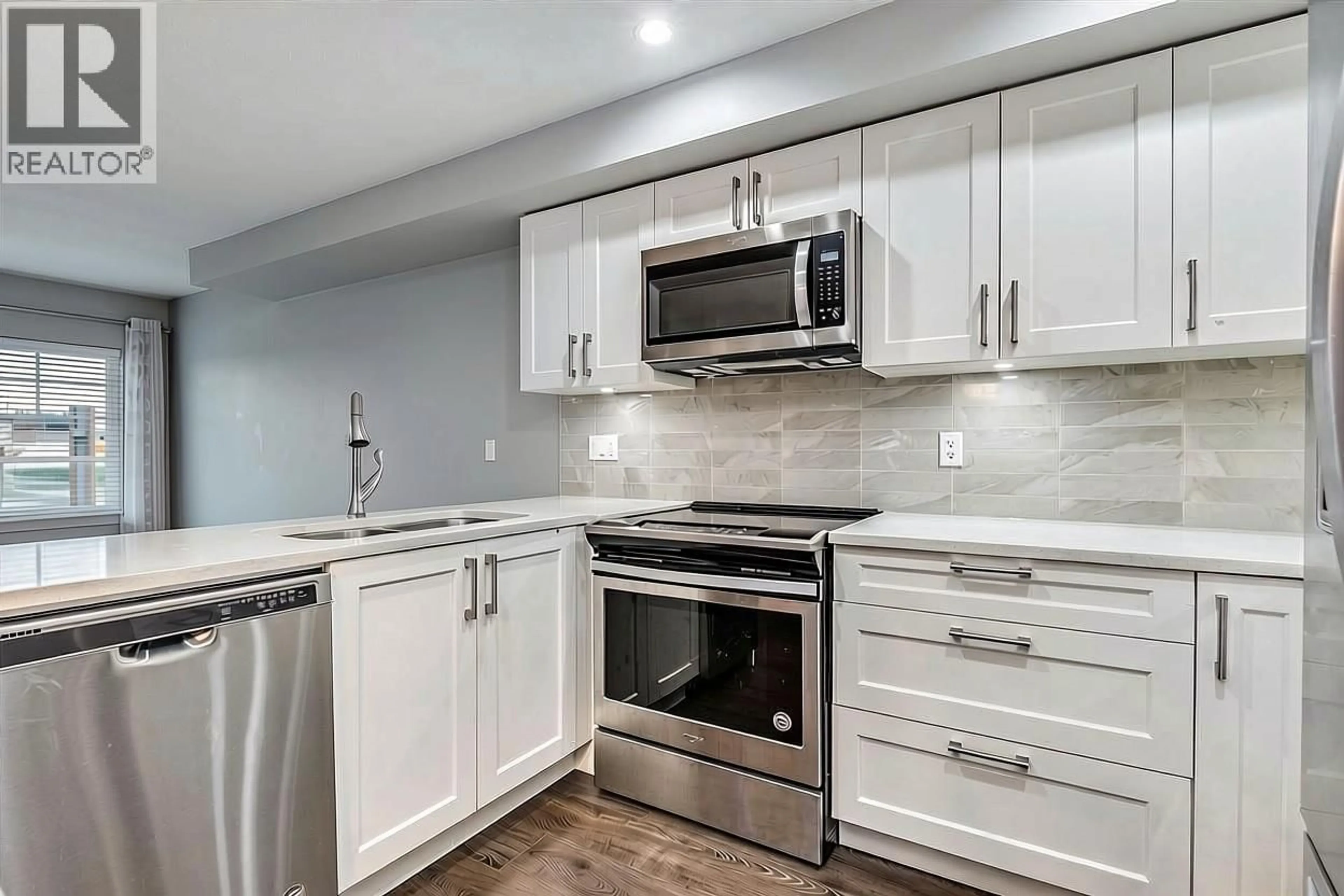 Open concept kitchen, unknown for 204 - 1990 WESTMINSTER AVENUE, Port Coquitlam British Columbia V3B1E8