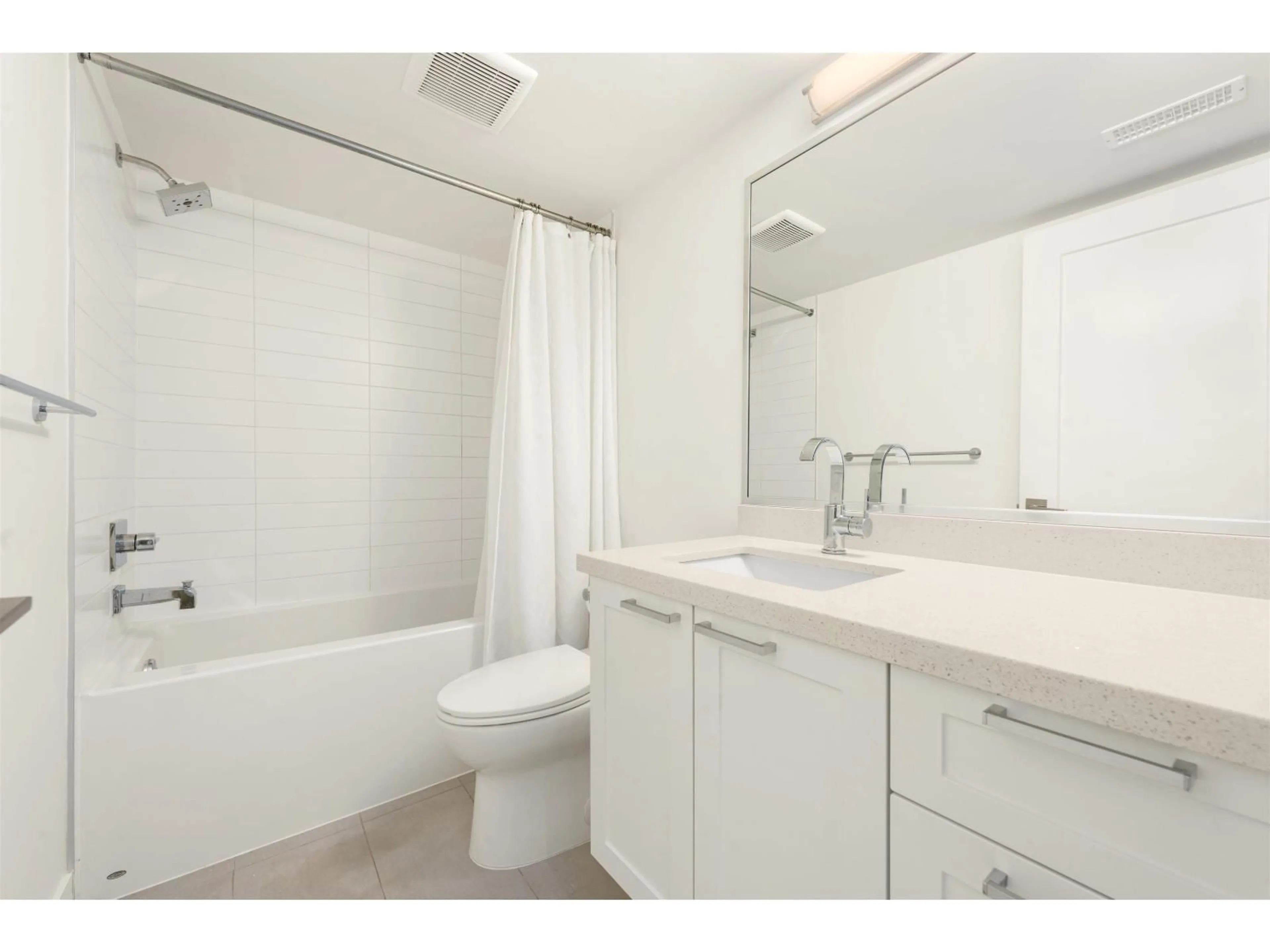 Standard bathroom, unknown for 12 - 16828 BOXWOOD DRIVE, Surrey British Columbia V4N6T2