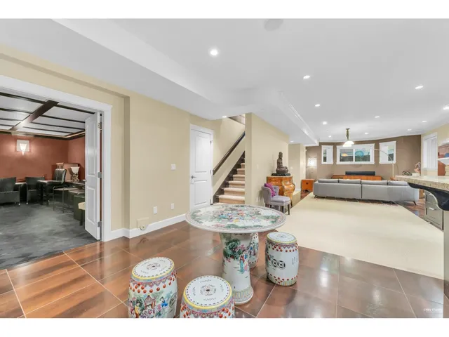 3098 162A STREET, Surrey 5